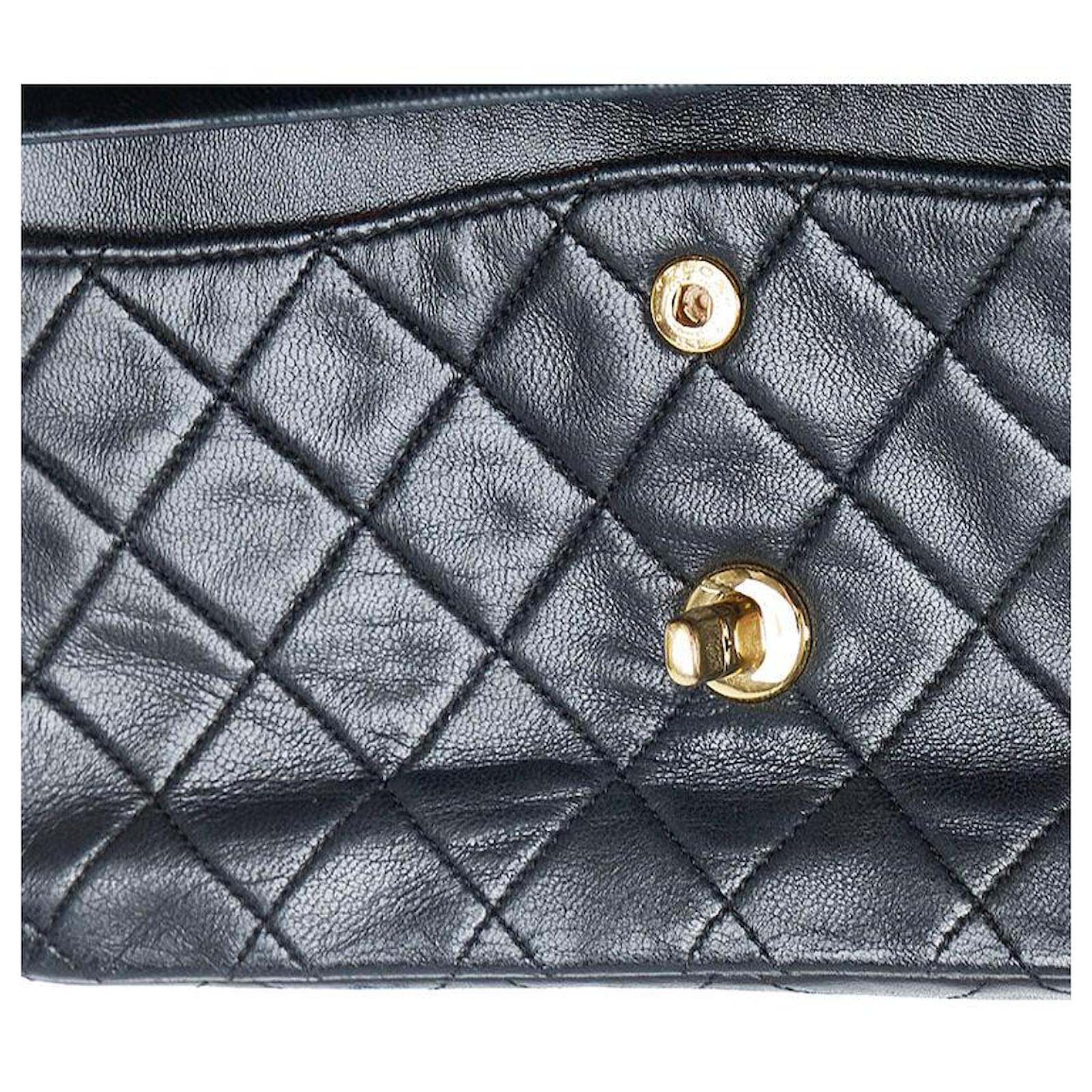 Small Classic lined Flap Bag