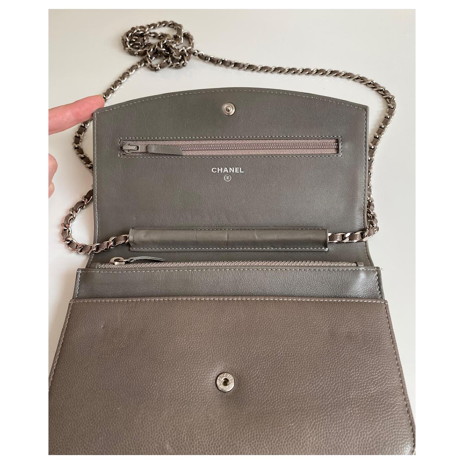 Chanel wallet on chain Grey Leather ref.957642 - Joli Closet