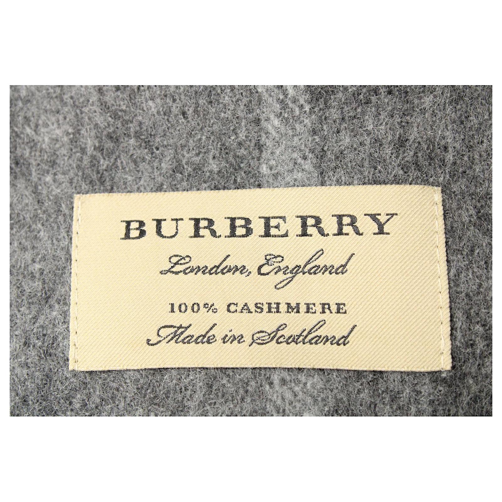 BURBERRY: cashmere scarf - Grey  Burberry scarf 8016395 online at