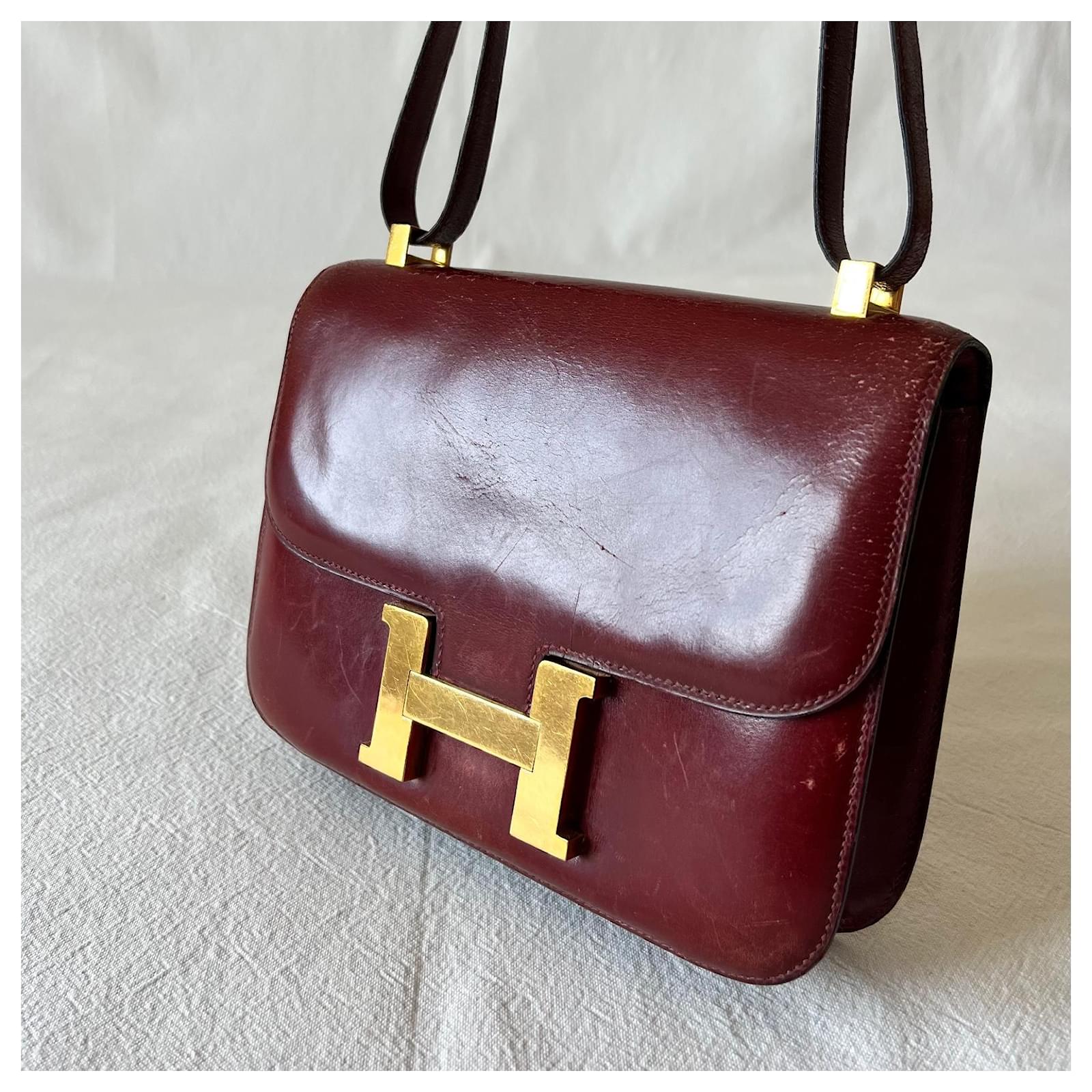 Hermès Hermes Constance 23 in Box leather Dark red