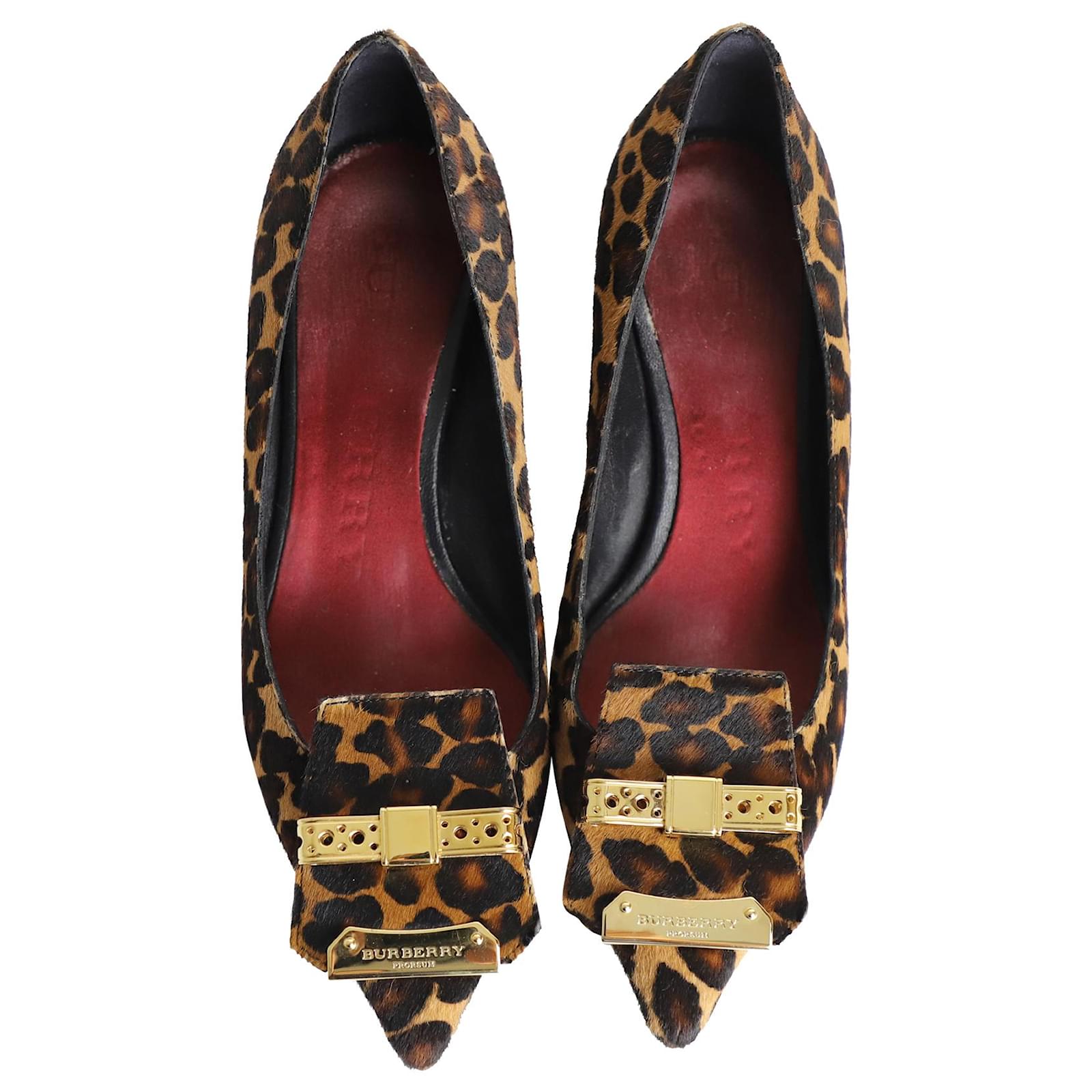 Zapatos de salón con lazo de cuña baja de Burberry en pelo de