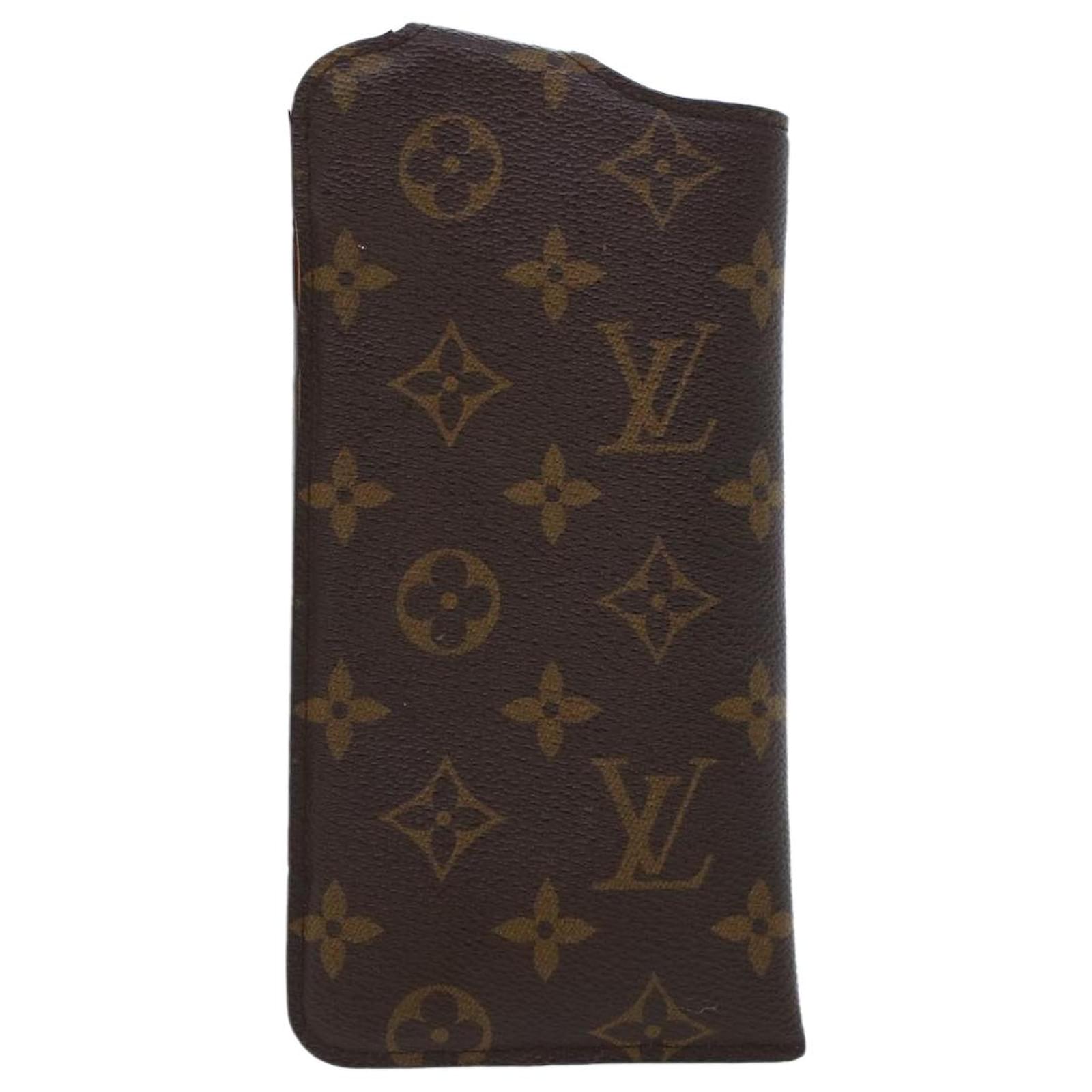 LOUIS VUITTON Monogram Etui Lunette MM Glasses Case M66544 LV Auth am2579s