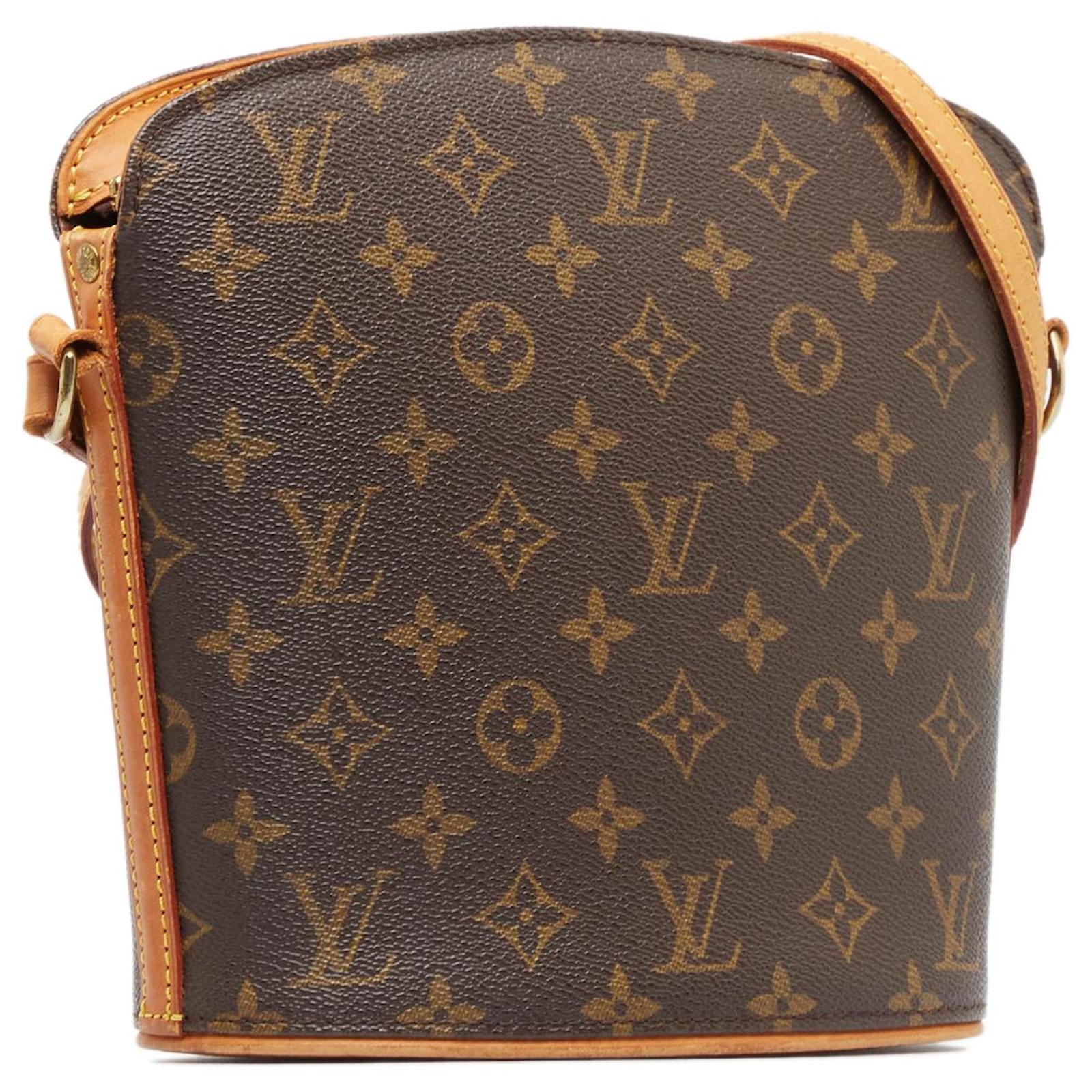 Louis Vuitton Brown Monogram Drouot Leather Cloth ref.960771 - Joli Closet