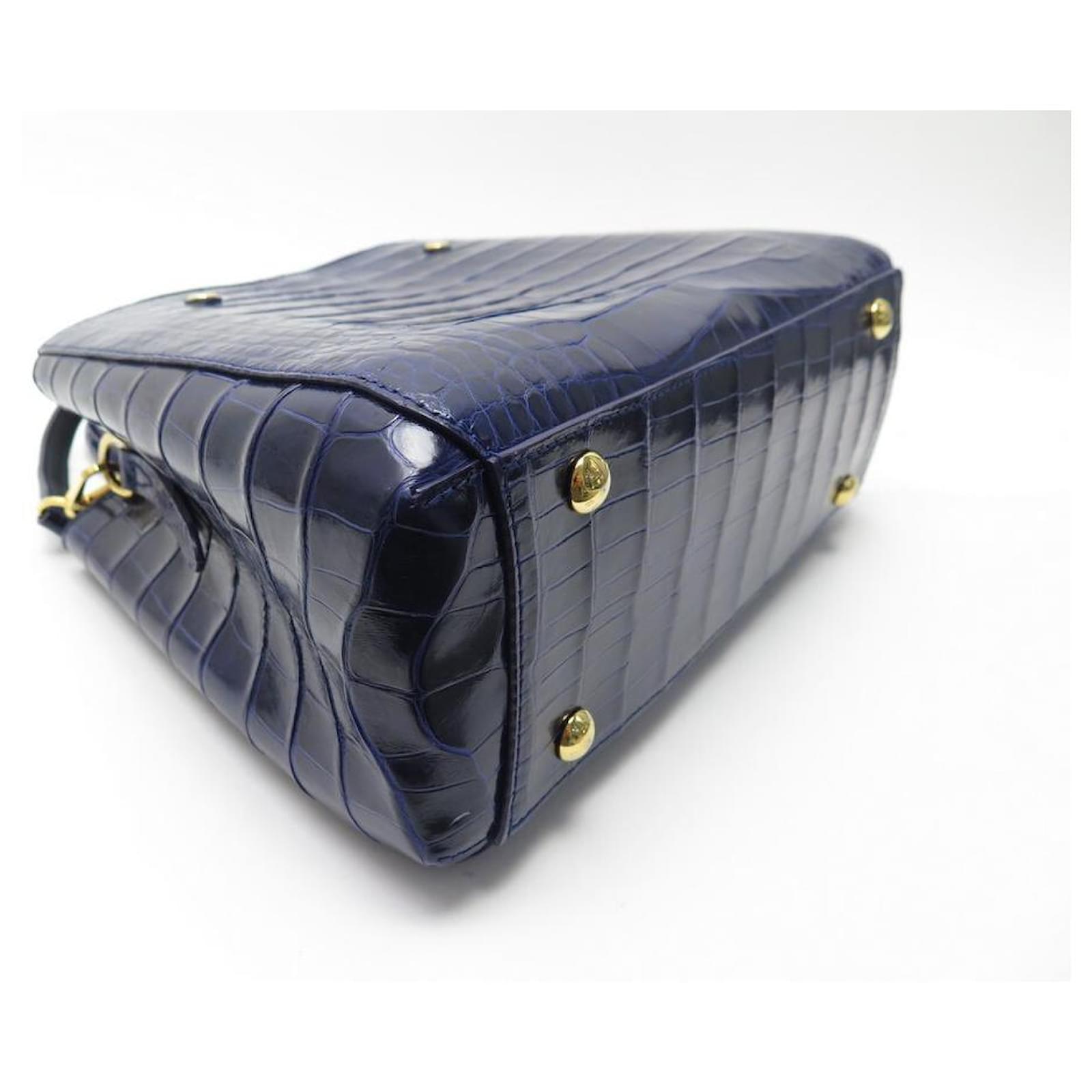 LOUIS VUITTON MONTAIGNE MM NAVY BLUE CROCODILE LEATHER PURSE HAND BAG  Exotic leather ref.961058 - Joli Closet