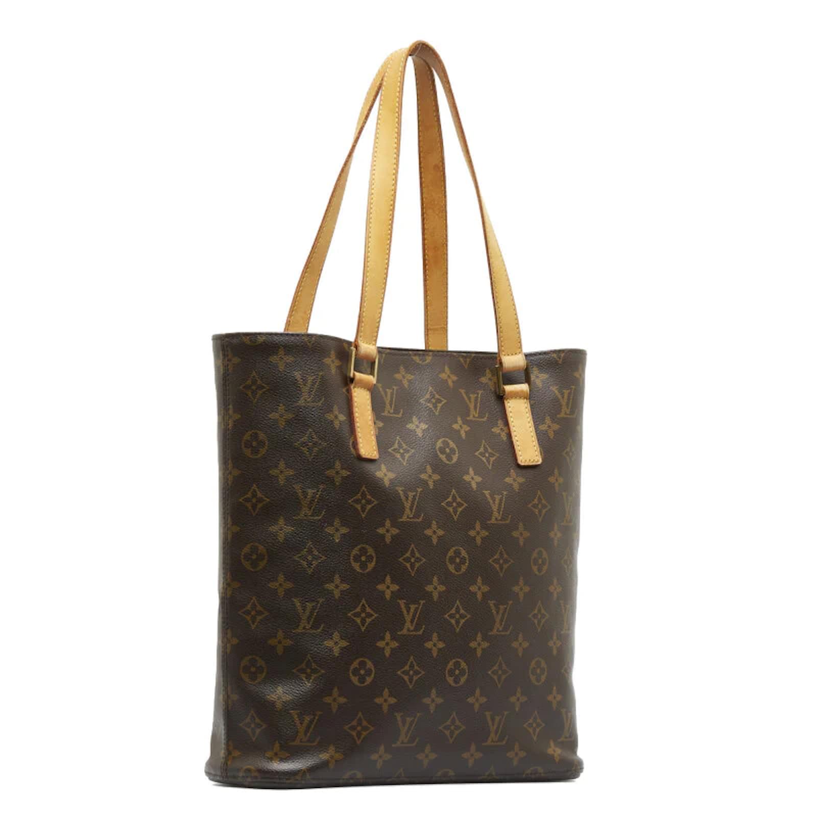 Louis Vuitton, Small Vavin bucket tote bag PM. - Unique Designer