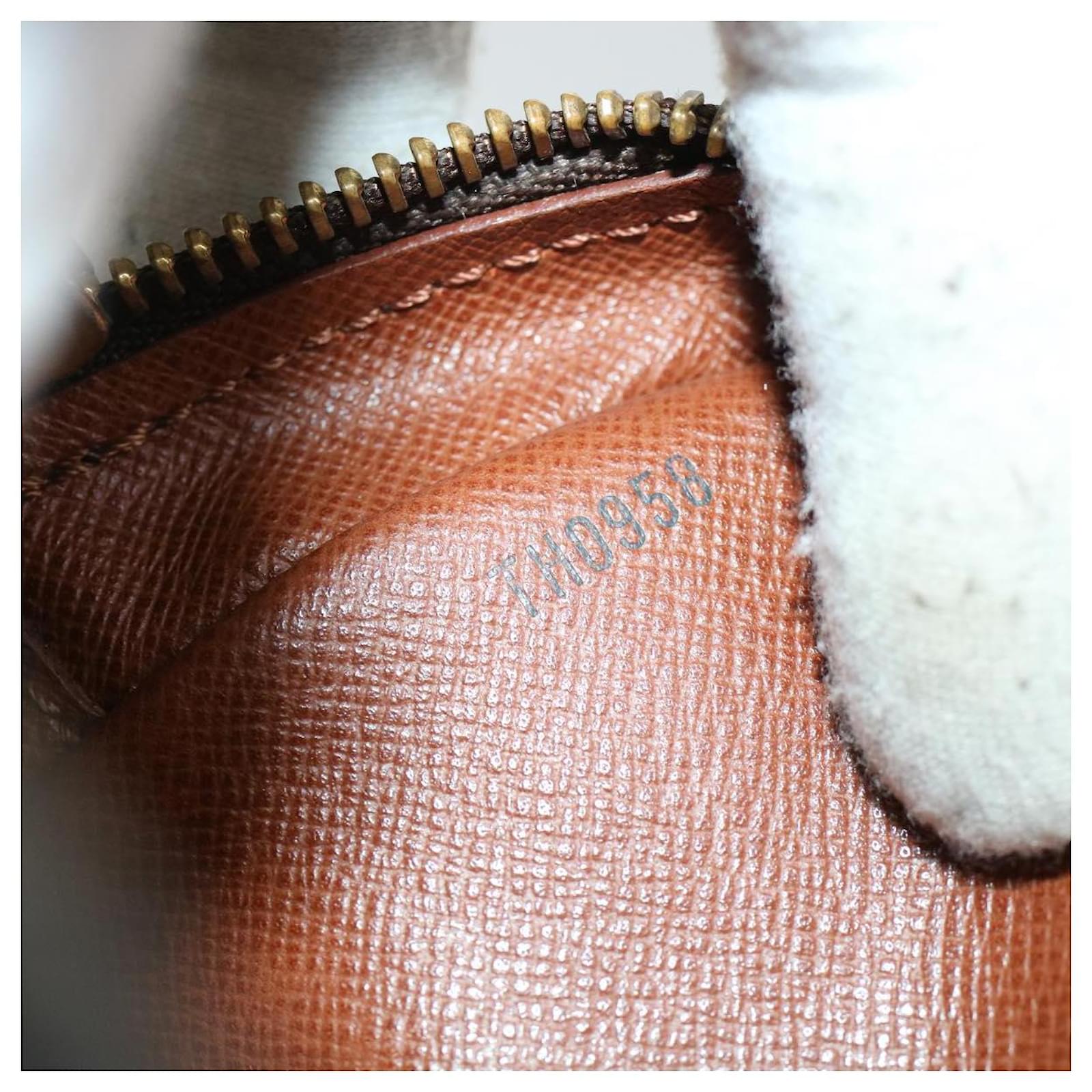 Louis Vuitton Monogram  Shoulder Bag M45236 LV Auth 45221 Cloth  ref.962318 - Joli Closet