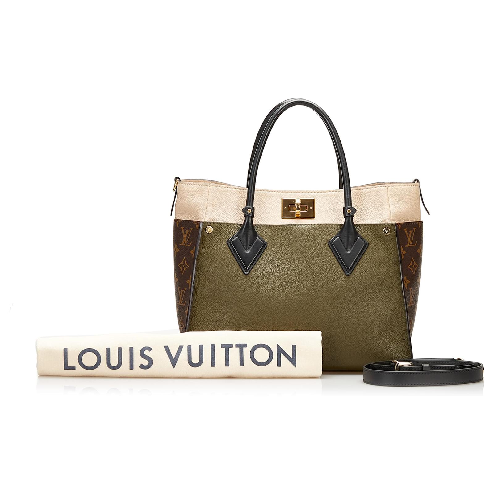 Louis Vuitton on My Side mm Laurel Calf