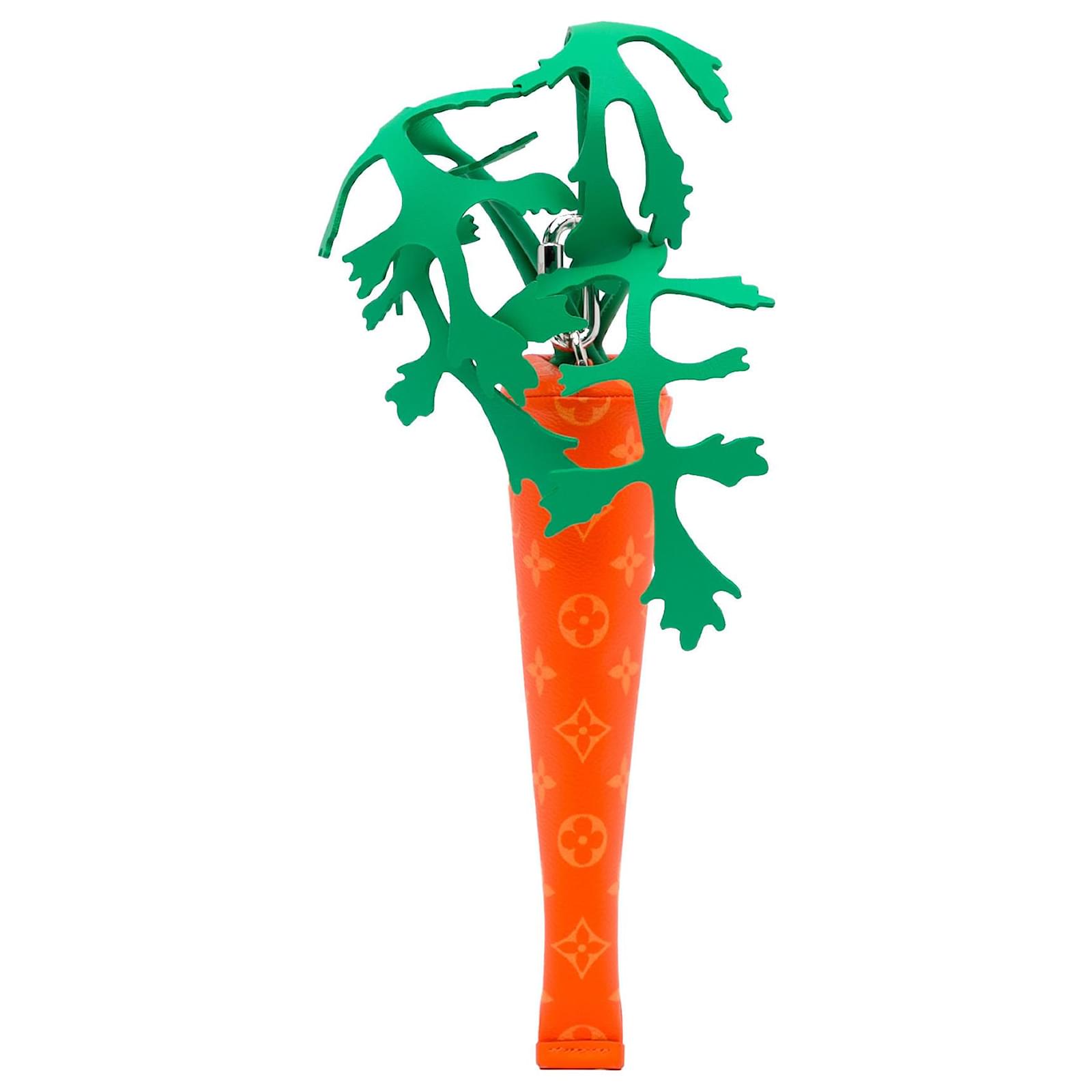 LOUIS VUITTON Monogram Carrot Pouch Orange 1266761