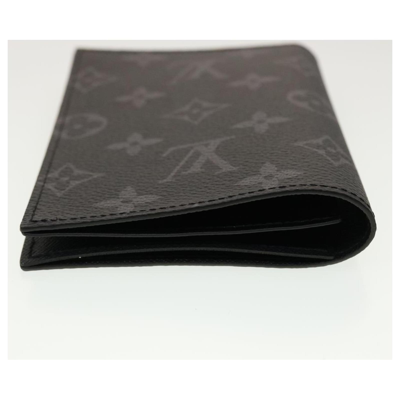 Louis Vuitton Passport Cover Monogram Eclipse Black/Grey