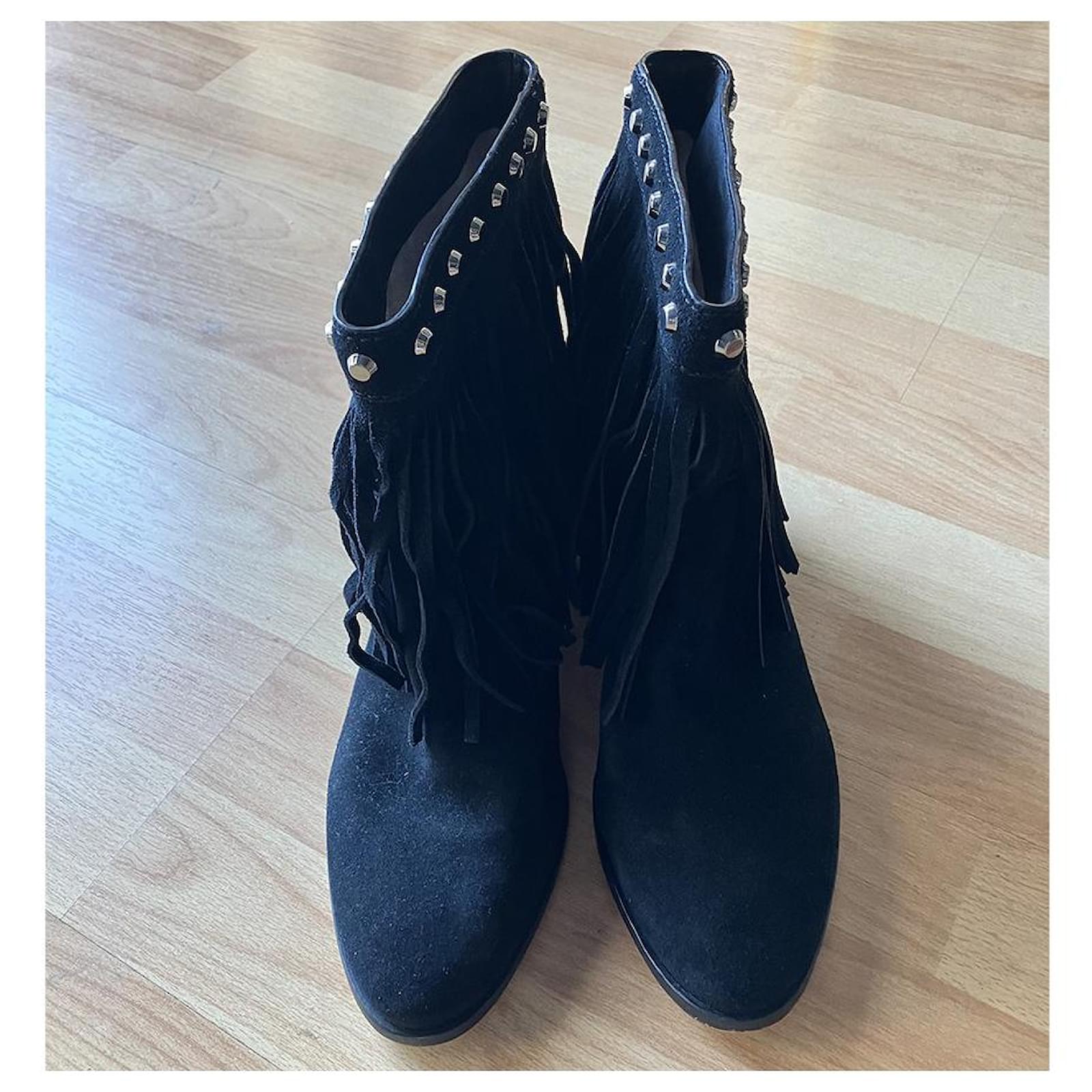 Michael kors hot sale fringe boots