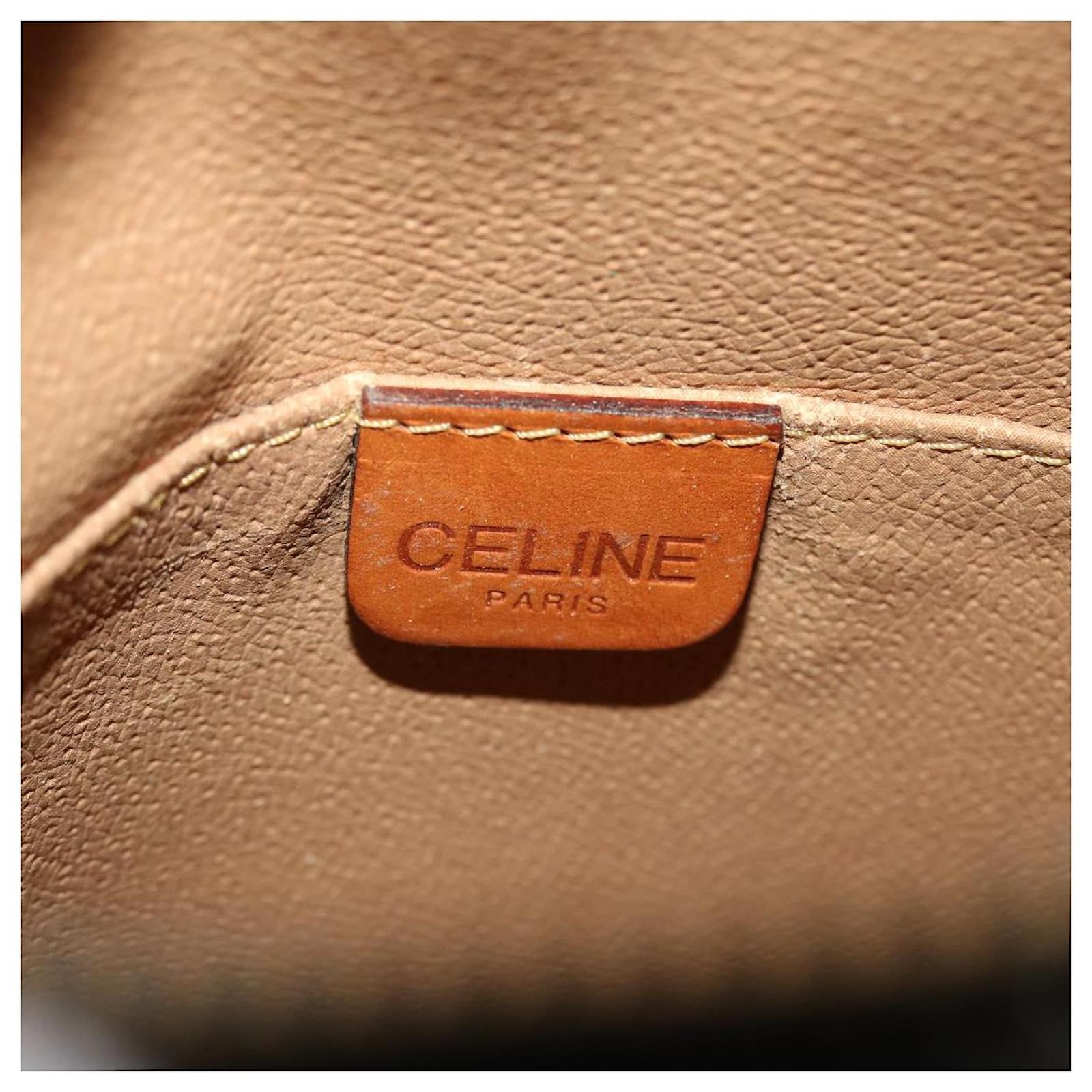 Céline CELINE Macadam Canvas Shoulder Bag PVC Leather Brown Auth tp136  ref.531095 - Joli Closet