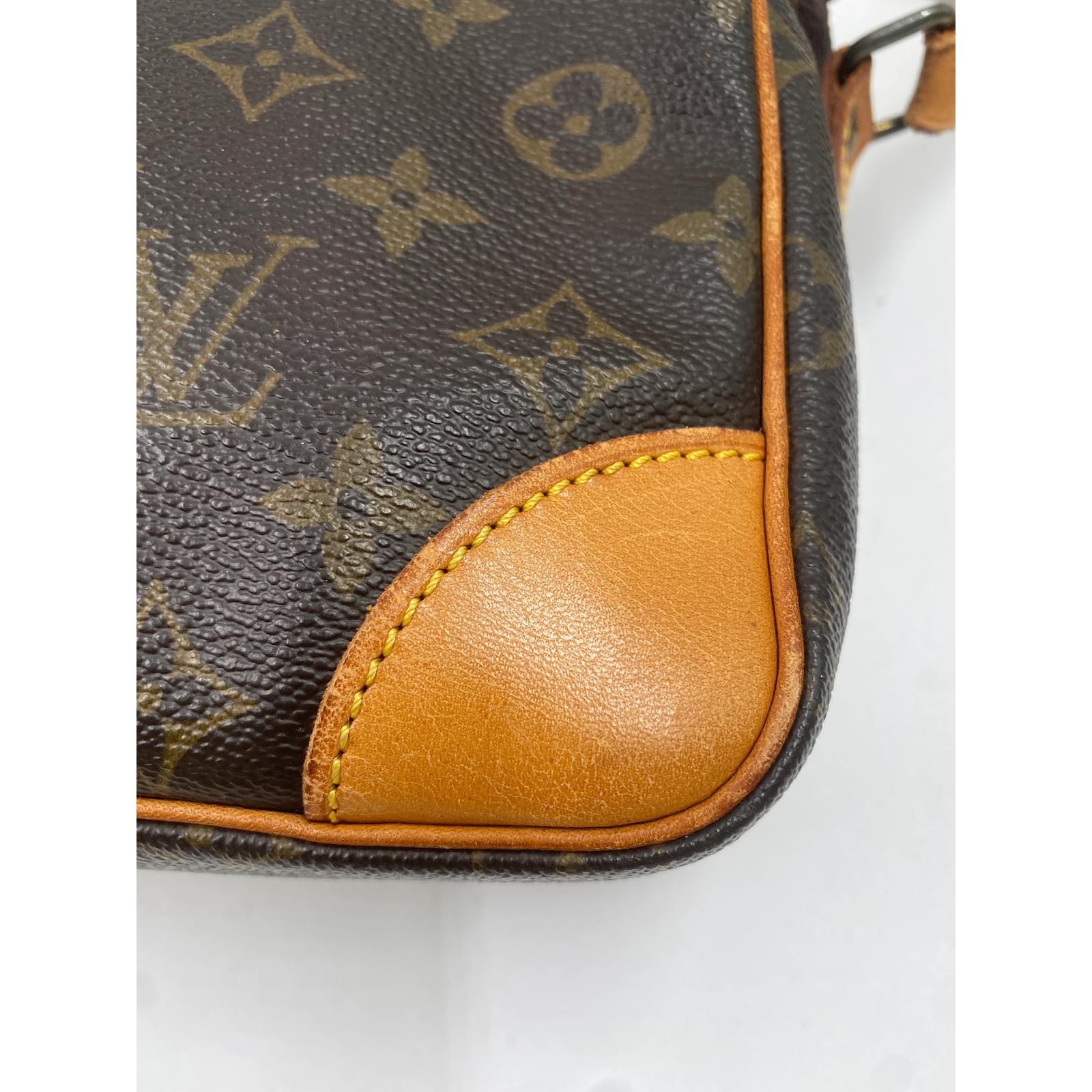 Brown Coated Canvas Louis Vuitton Trocadero 30 Cloth ref.968402