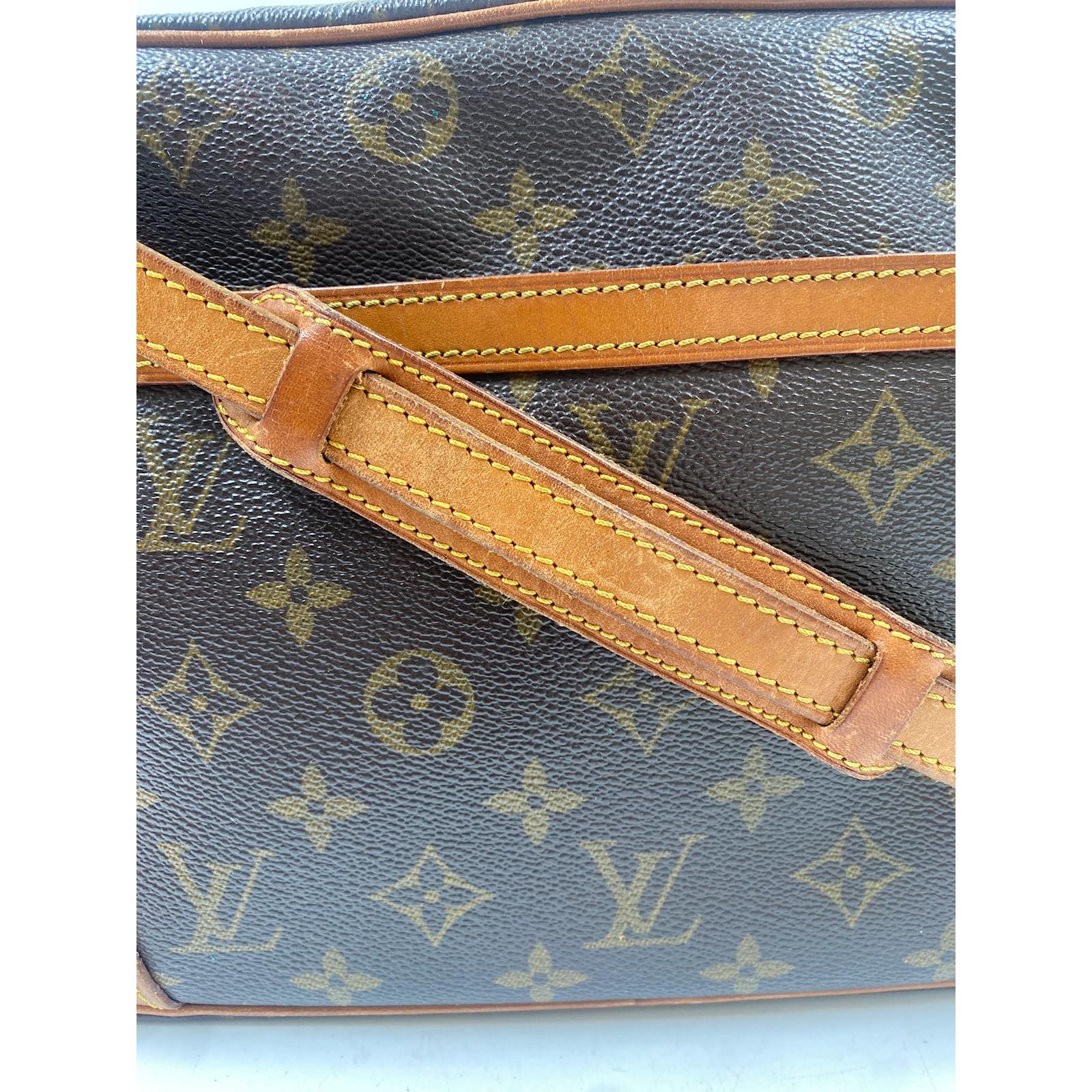 Brown Coated Canvas Louis Vuitton Trocadero 30 Cloth ref.968402