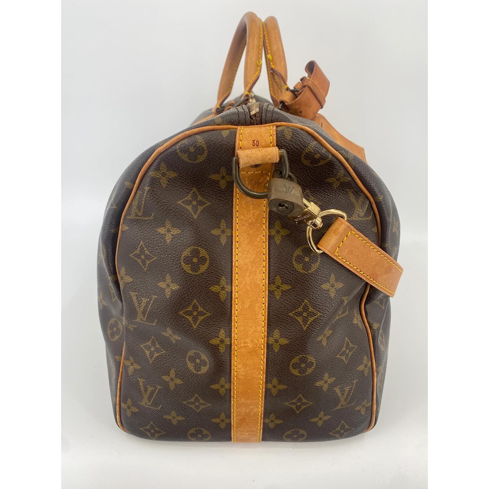 Brown Coated Canvas Louis Vuitton Keepall Bandouliere 50 Cloth ref.968404 -  Joli Closet