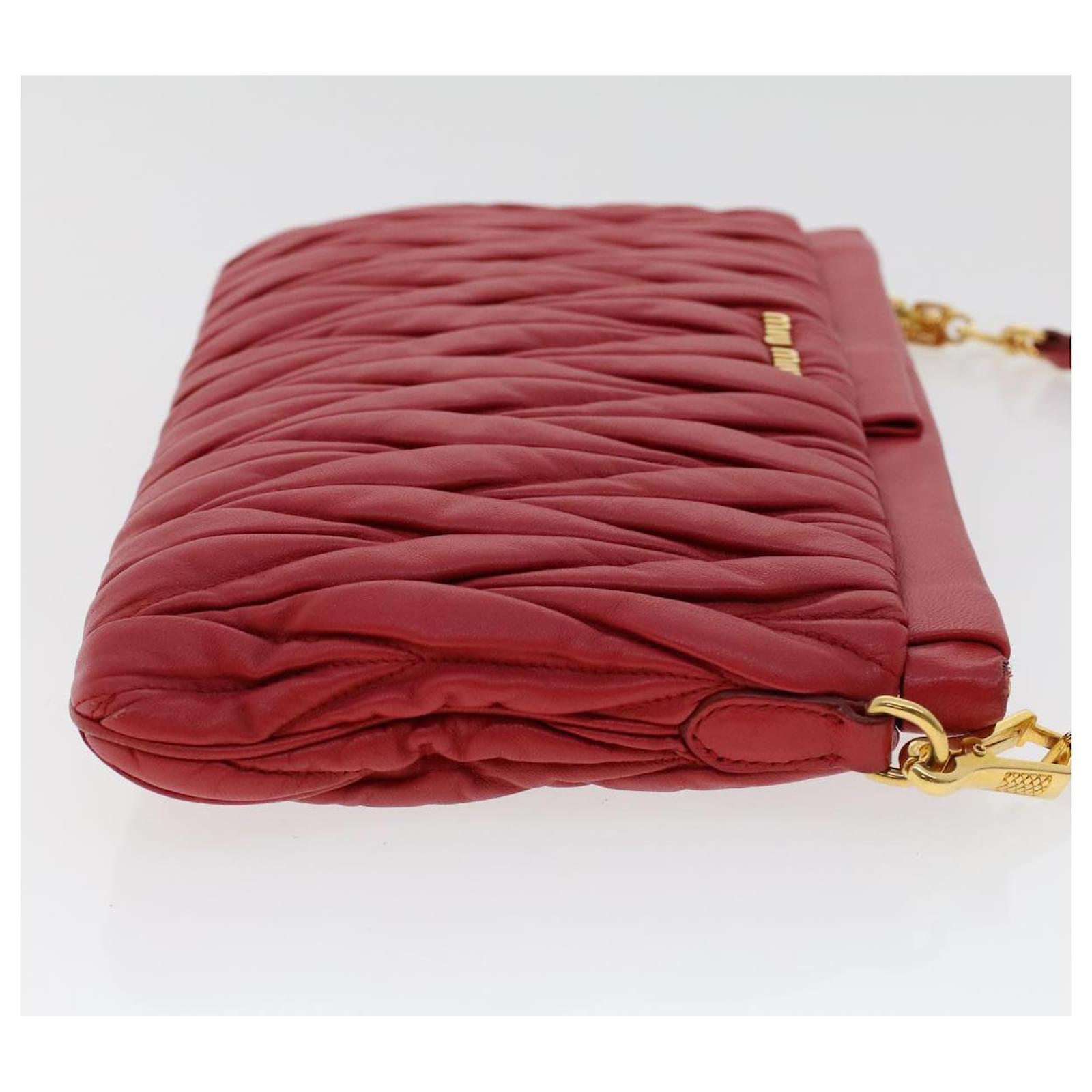 Miu Miu Shoulder Bag Leather Red Auth 45890 ref.969473 - Joli Closet