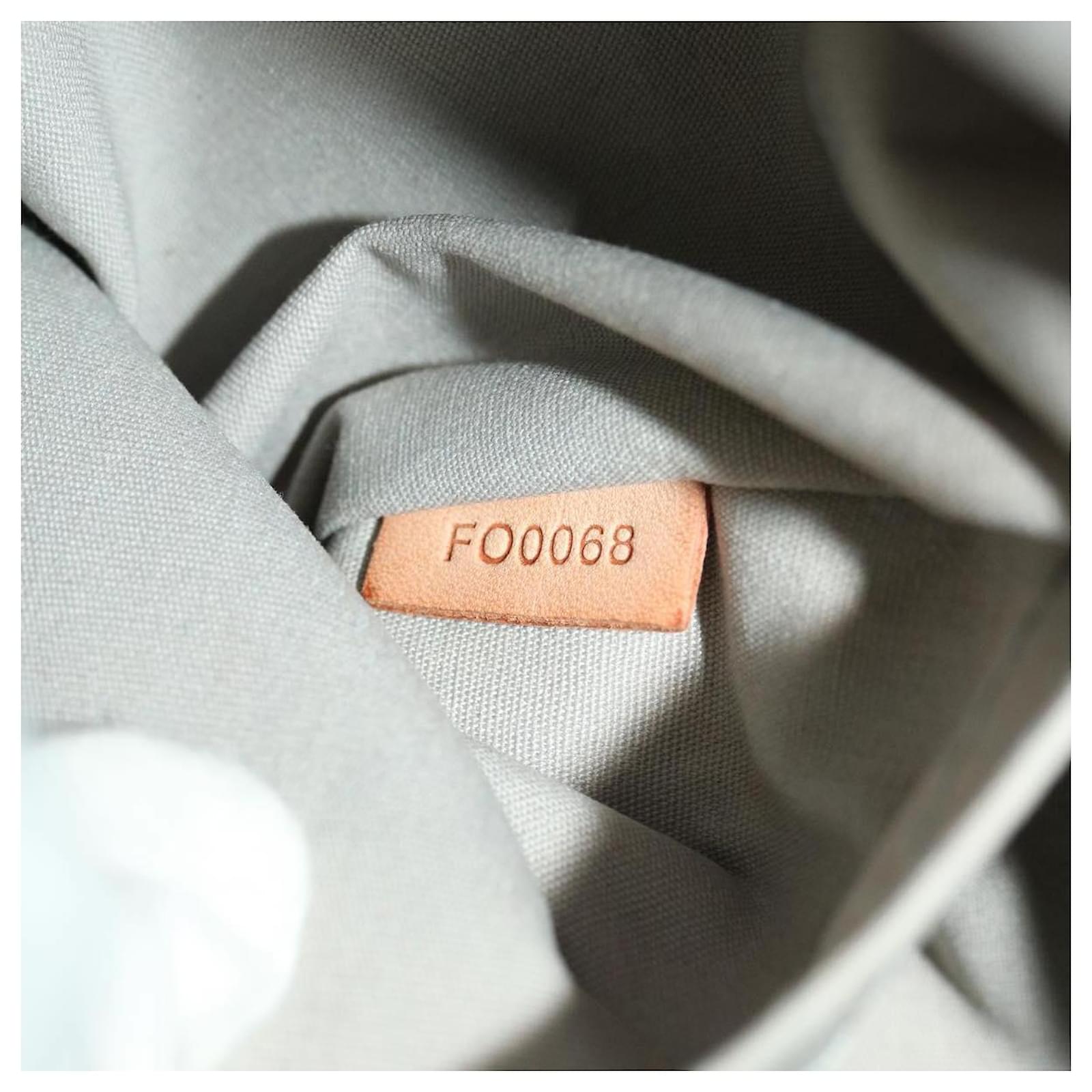 Louis Vuitton Speedy 35 Silvery Cloth ref.969975 - Joli Closet