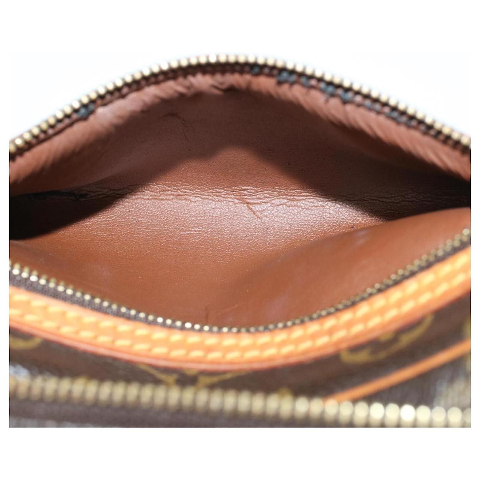 LOUIS VUITTON Monogram Pochette Cite Shoulder Bag M51183 LV Auth am4615  Cloth ref.970370 - Joli Closet