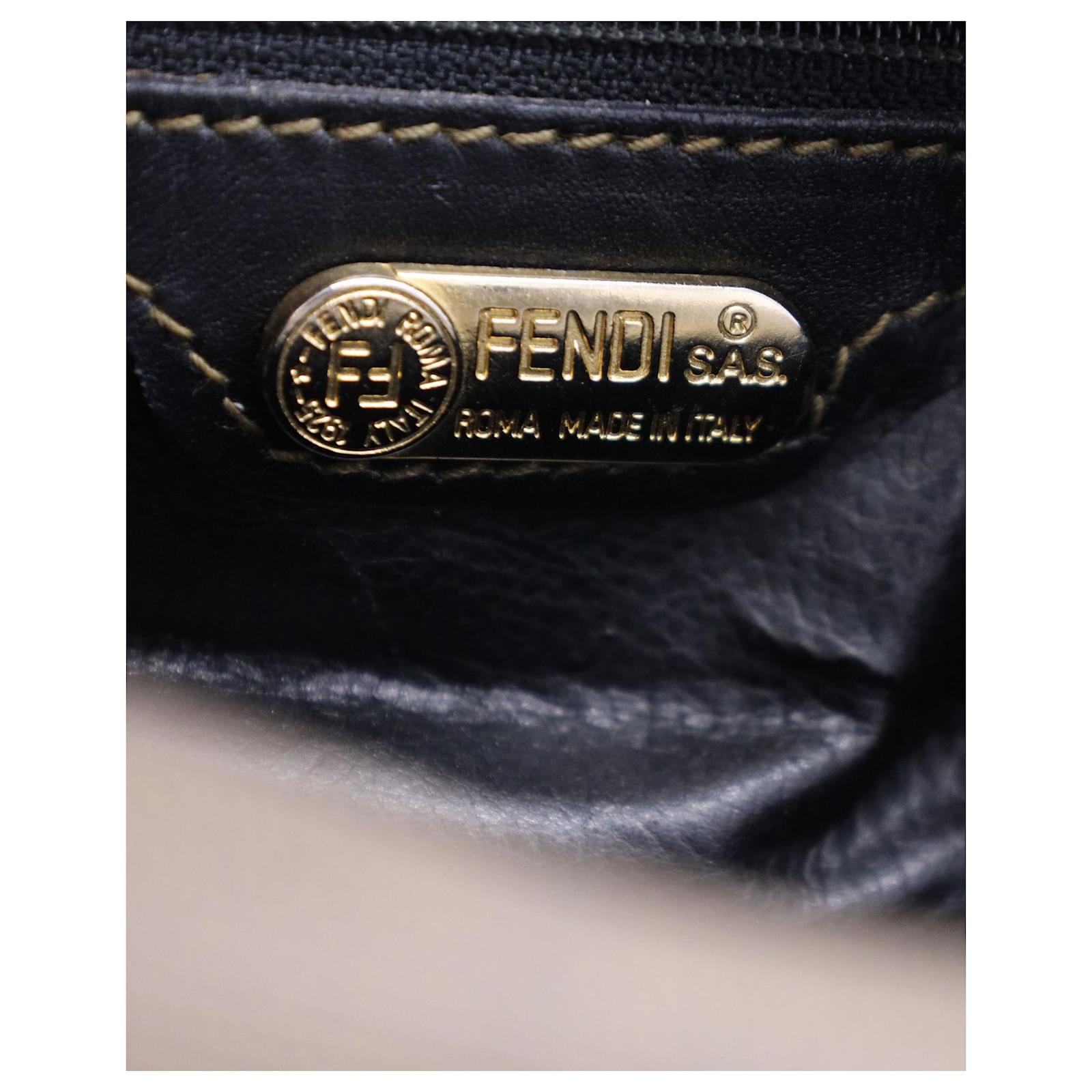 Fendi Boston Duffle Bag in Brown Canvas and Leather Cloth ref.970546 - Joli  Closet