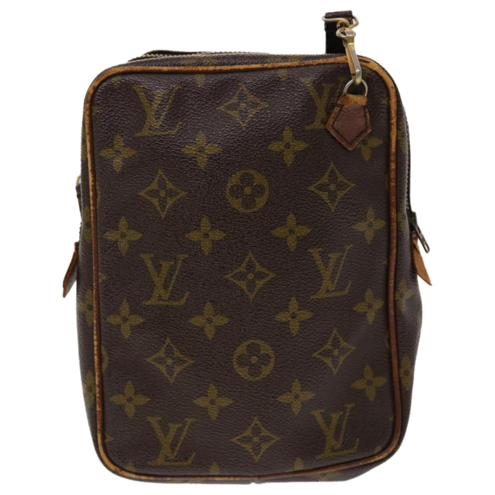 LOUIS VUITTON Monogram Danube Shoulder Bag Vintage M45266 LV Auth ar9739  Cloth ref.971336 - Joli Closet