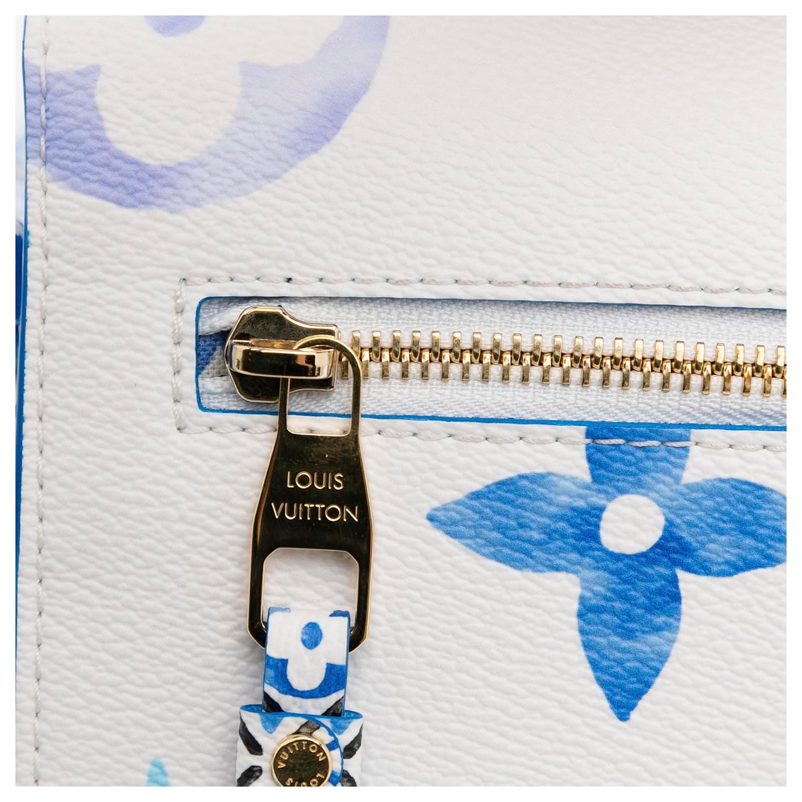 Louis Vuitton White Monogram Giant By The Pool Pochette Metis Blue Cloth  ref.1000973 - Joli Closet