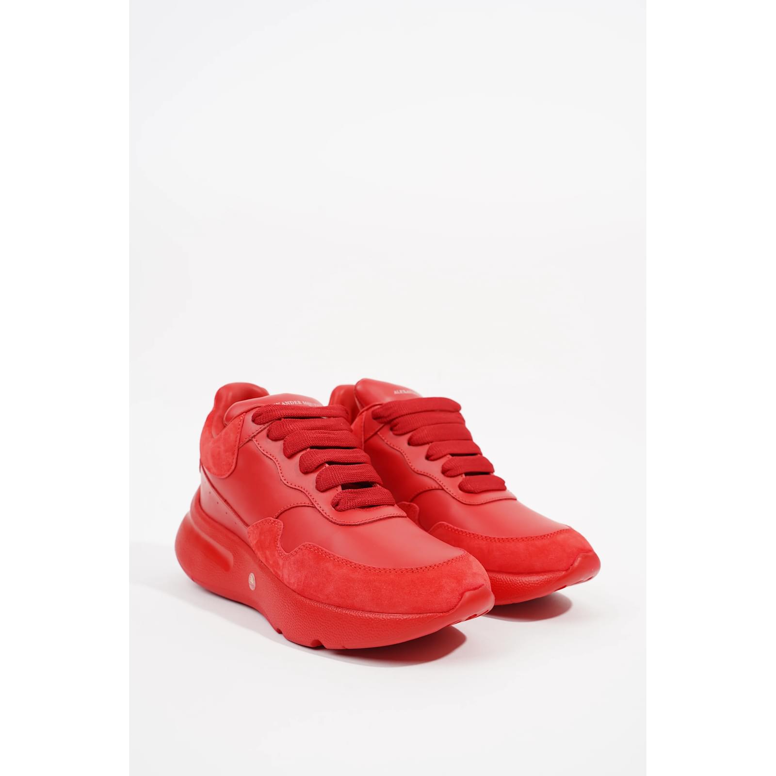 Alexander mcqueen trainers sales size 2.5