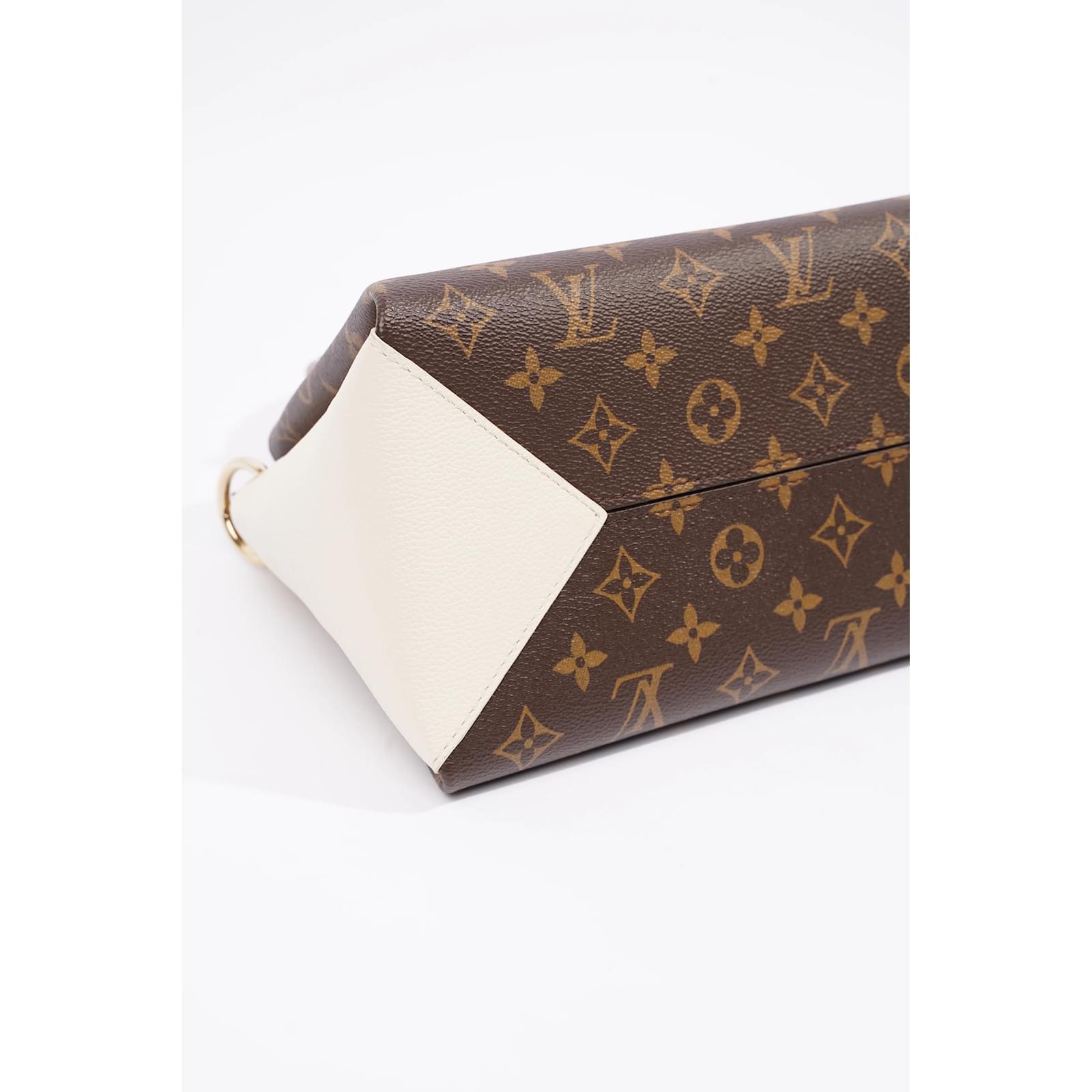 Handbags Louis Vuitton Louis Vuitton Damier Cite mm Hand Bag Spo N48068 LV Auth 30508a