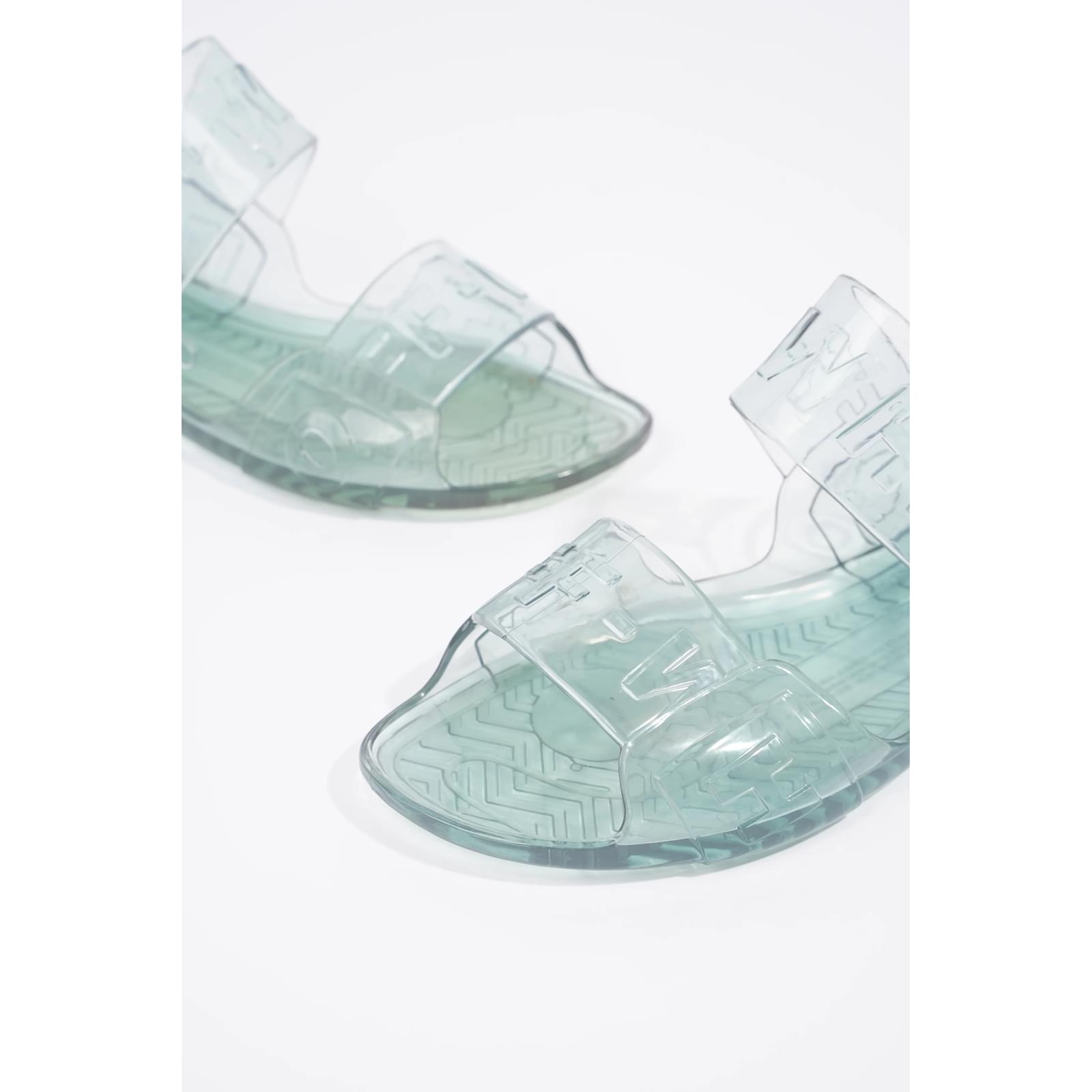 Stuart Weitzman Mellie Jelly Sandal | Jelly sandals, Metallic sandals flat,  Shoes coupon