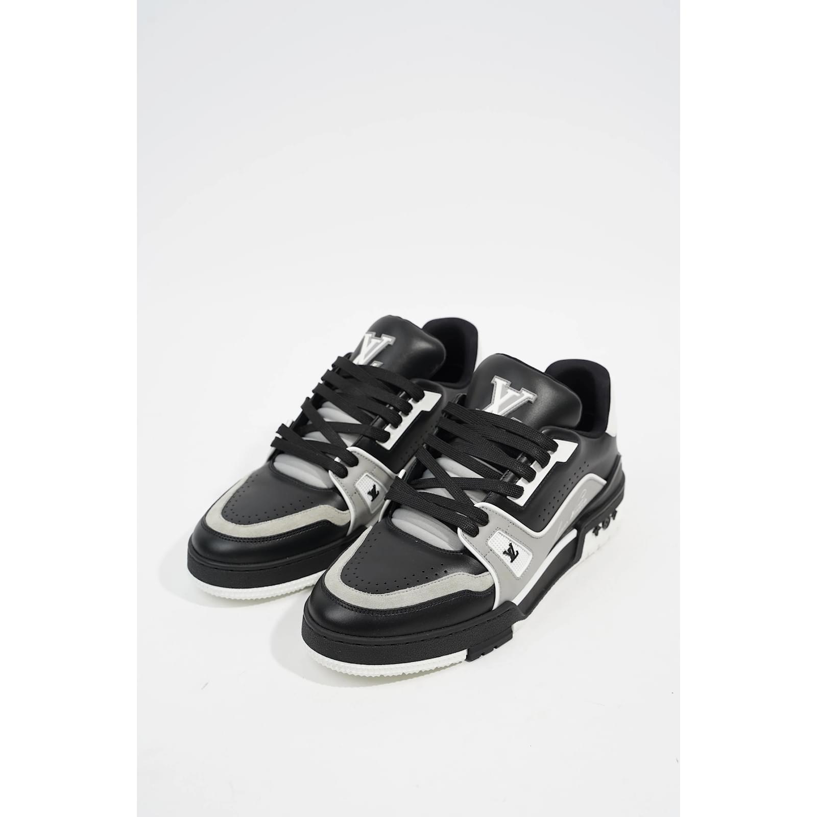 Louis Vuitton Zapatillas Virgil Abloh para hombre EU 41 / Reino Unido 7  Negro Cuero ref.1006576 - Joli Closet