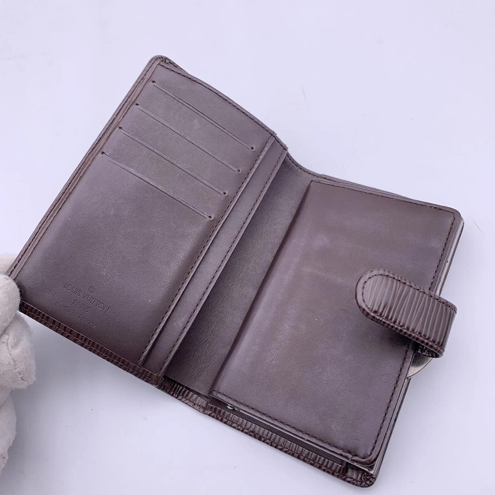 louis vuitton wallet Brown Leather ref.1008068 - Joli Closet