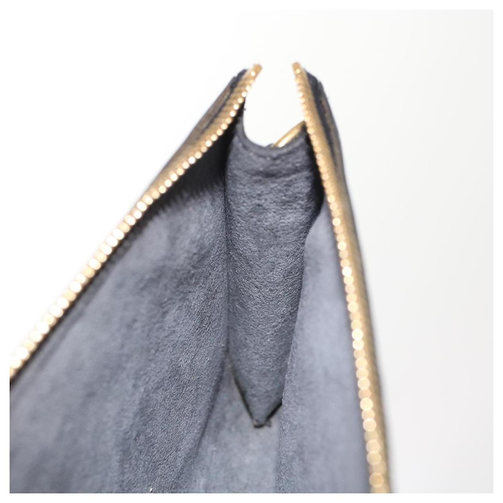 Louis Vuitton Pochette Accessoires Handbag Black Epi M52982 Ar3160