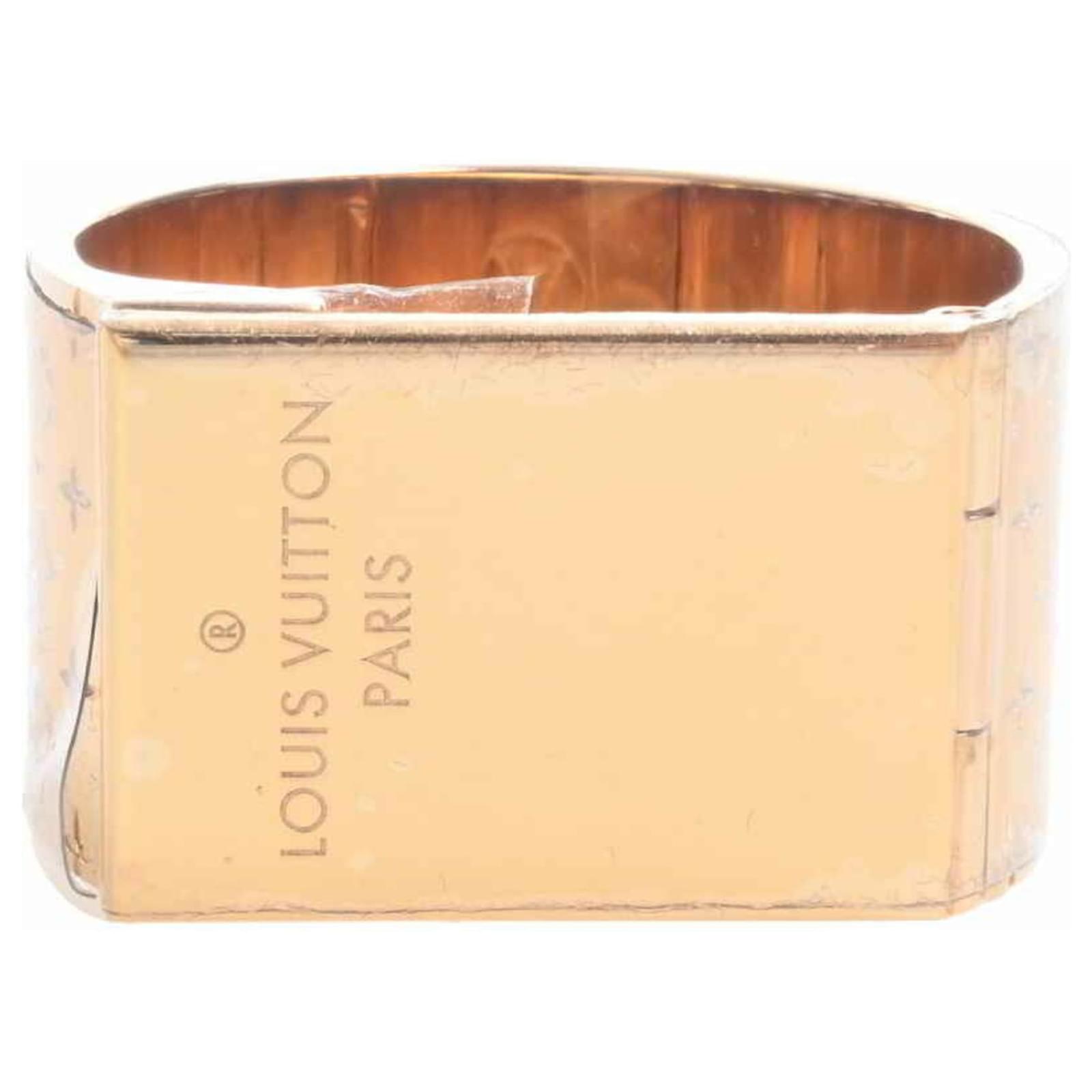 Louis Vuitton Goldtone Metal Magnetic Essential Brooch - Yoogi's