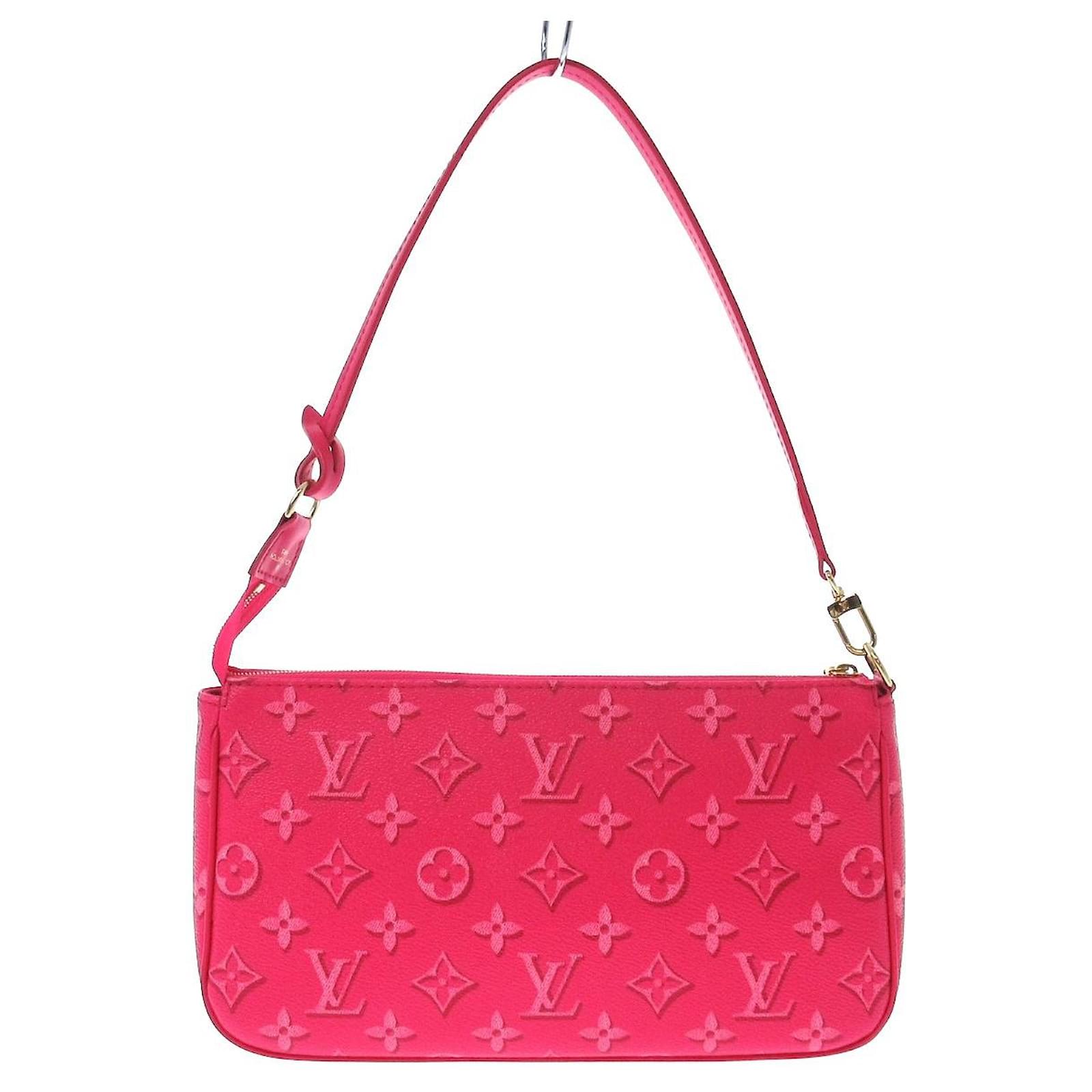 Pochette accessoire cloth travel bag Louis Vuitton Pink in Cloth - 24969903