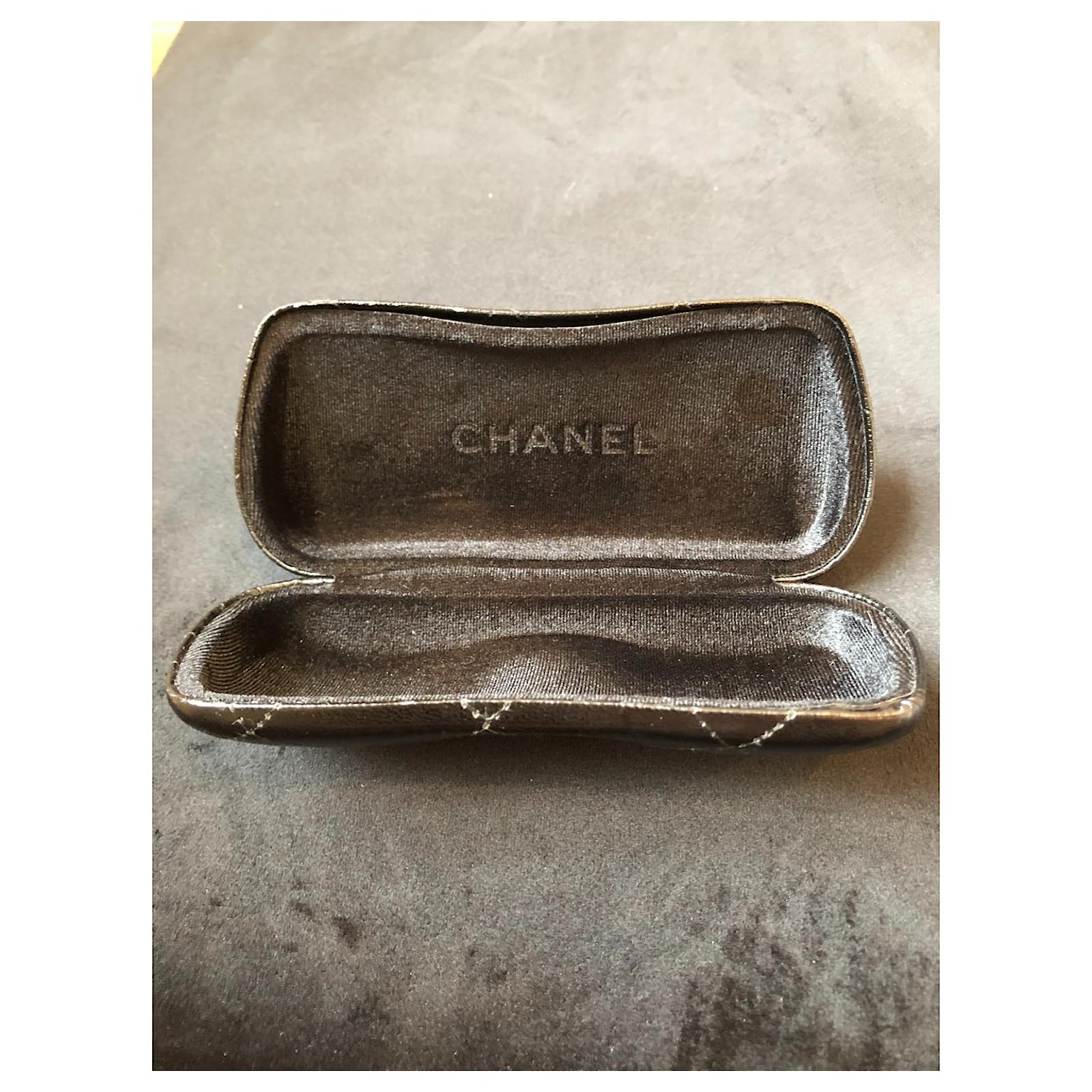 Chanel glasses with case and model box 3197-H c.1101