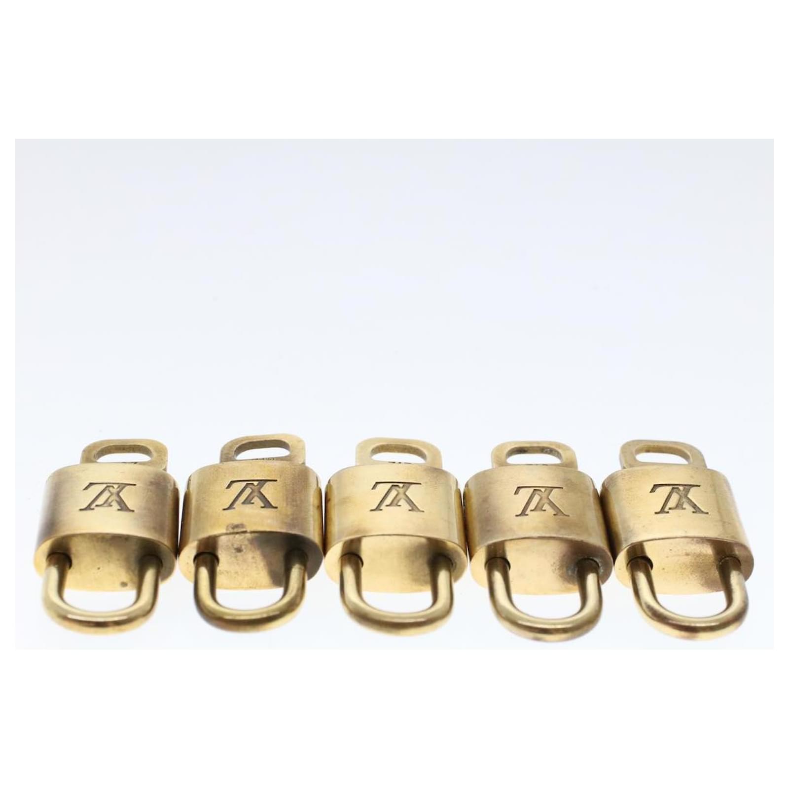 Louis Vuitton padlock 10Set Gold Tone LV Auth 46697 Metal ref