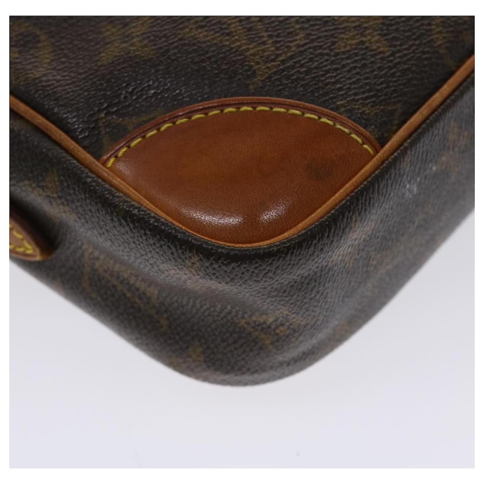 Louis Vuitton Monogram Trocadero 27 Shoulder Bag M51274 LV Auth ki3101  Cloth ref.977499 - Joli Closet