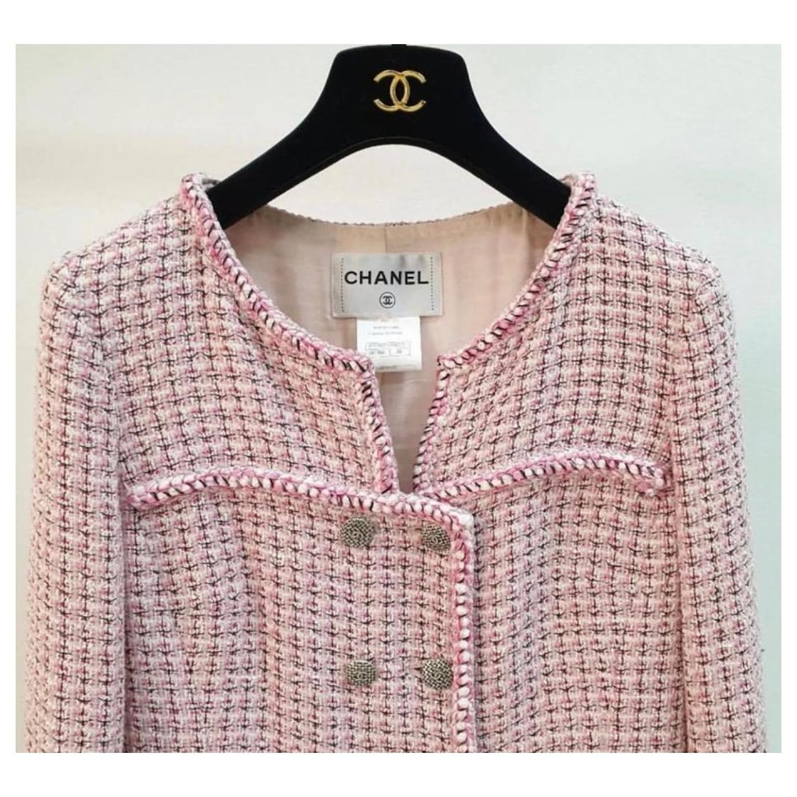 CHANEL 14C Pink Tweed Jacket 36 - Timeless Luxuries