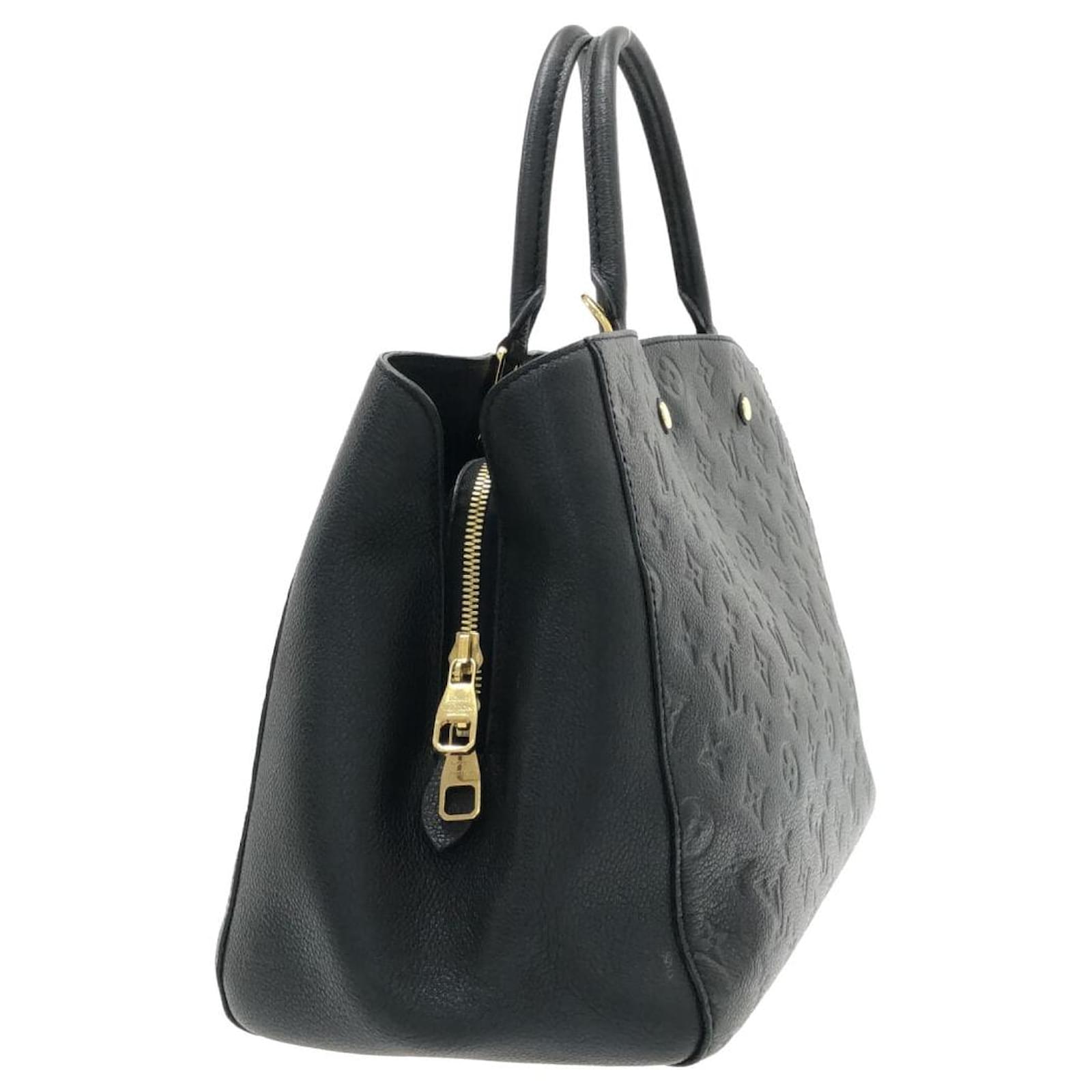 Louis Vuitton Montaigne Black Leather ref.981926 - Joli Closet