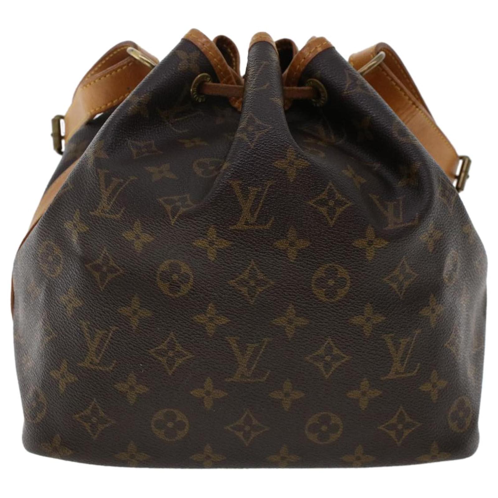 LOUIS VUITTON PETIT NOE VINTAGE MONOGRAM SHOULDER BAG