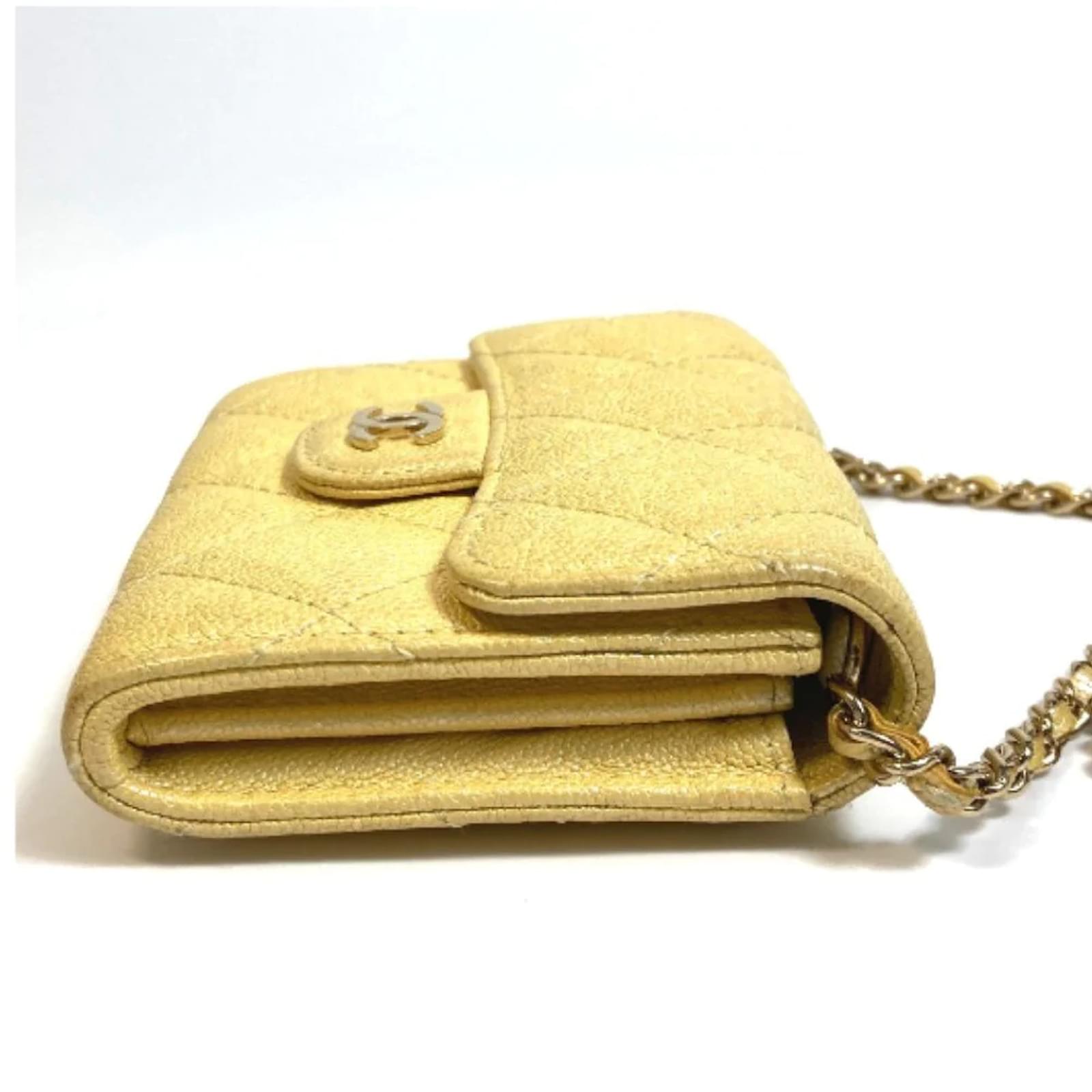Chanel CC Quilted Caviar Wallet on Chain Yellow Pony-style calfskin ref. 982827 - Joli Closet
