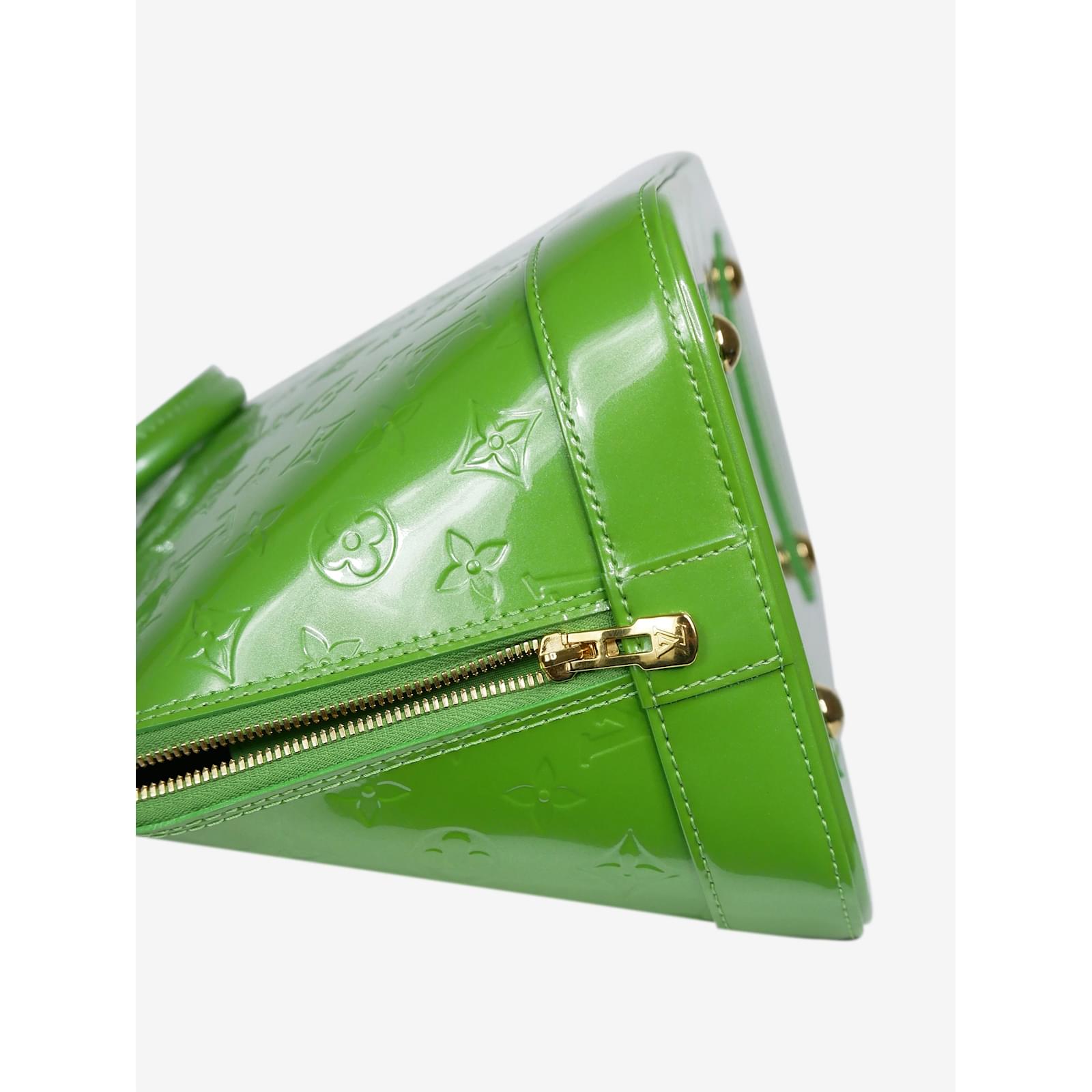 Louis Vuitton green 2008 Alma MM top handle bag in Monogram Vernis Leather  ref.985310 - Joli Closet