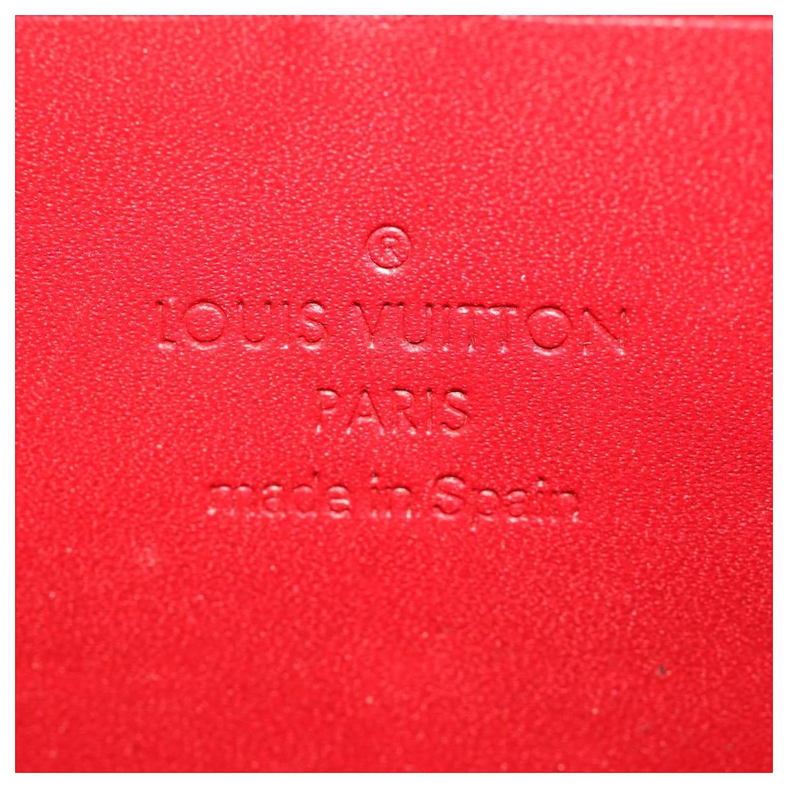 LOUIS VUITTON Monogram Vernis Zippy Wallet Rouge Grunadine M93058 LV Auth  47416 Patent leather ref.987317 - Joli Closet