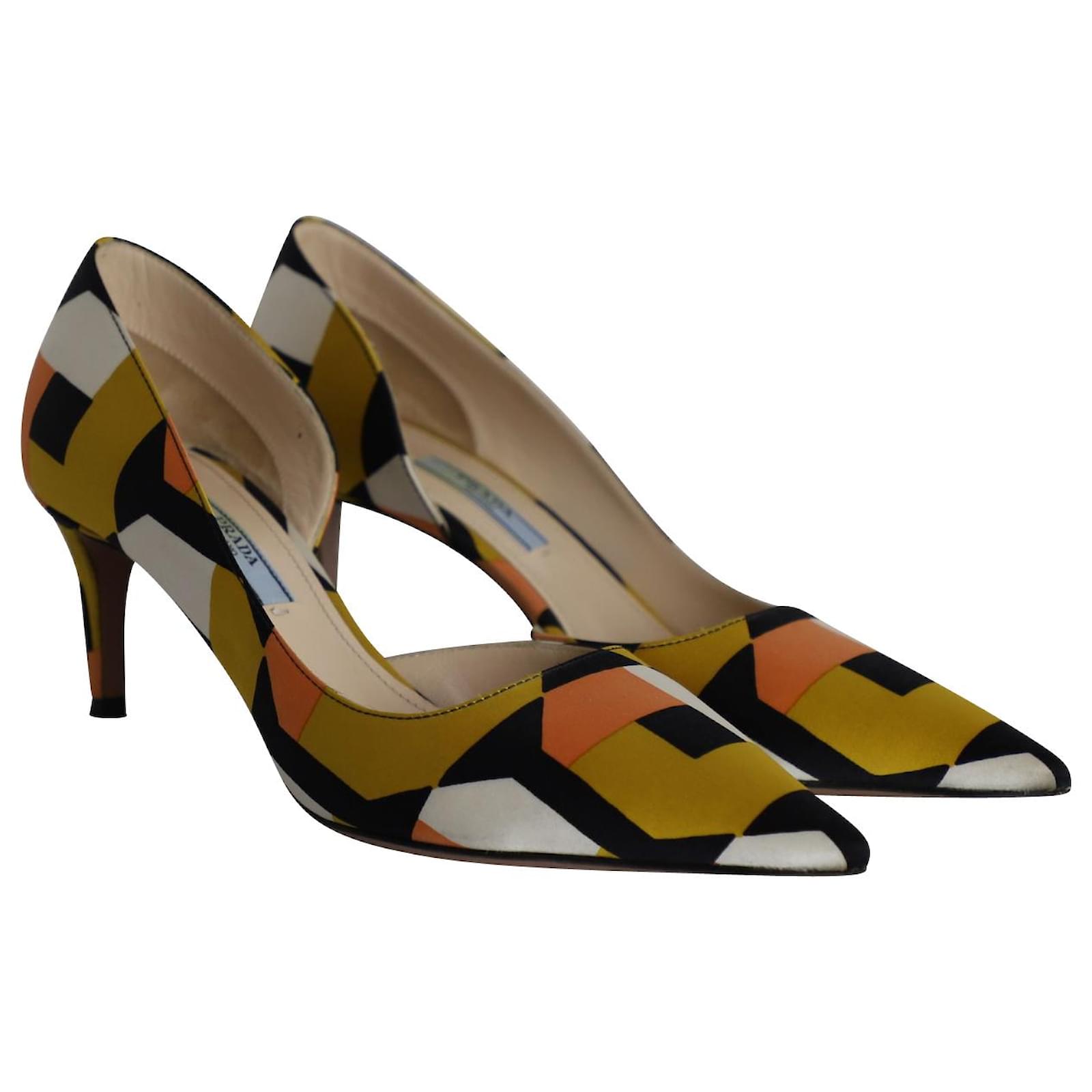 Prada low heel sales pump