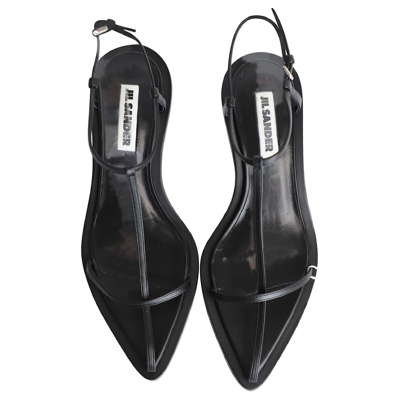 【JIL SANDER】T-strap shoes archive Jil Sander Leather T-Strap Sandals - Bergdorf Goodman