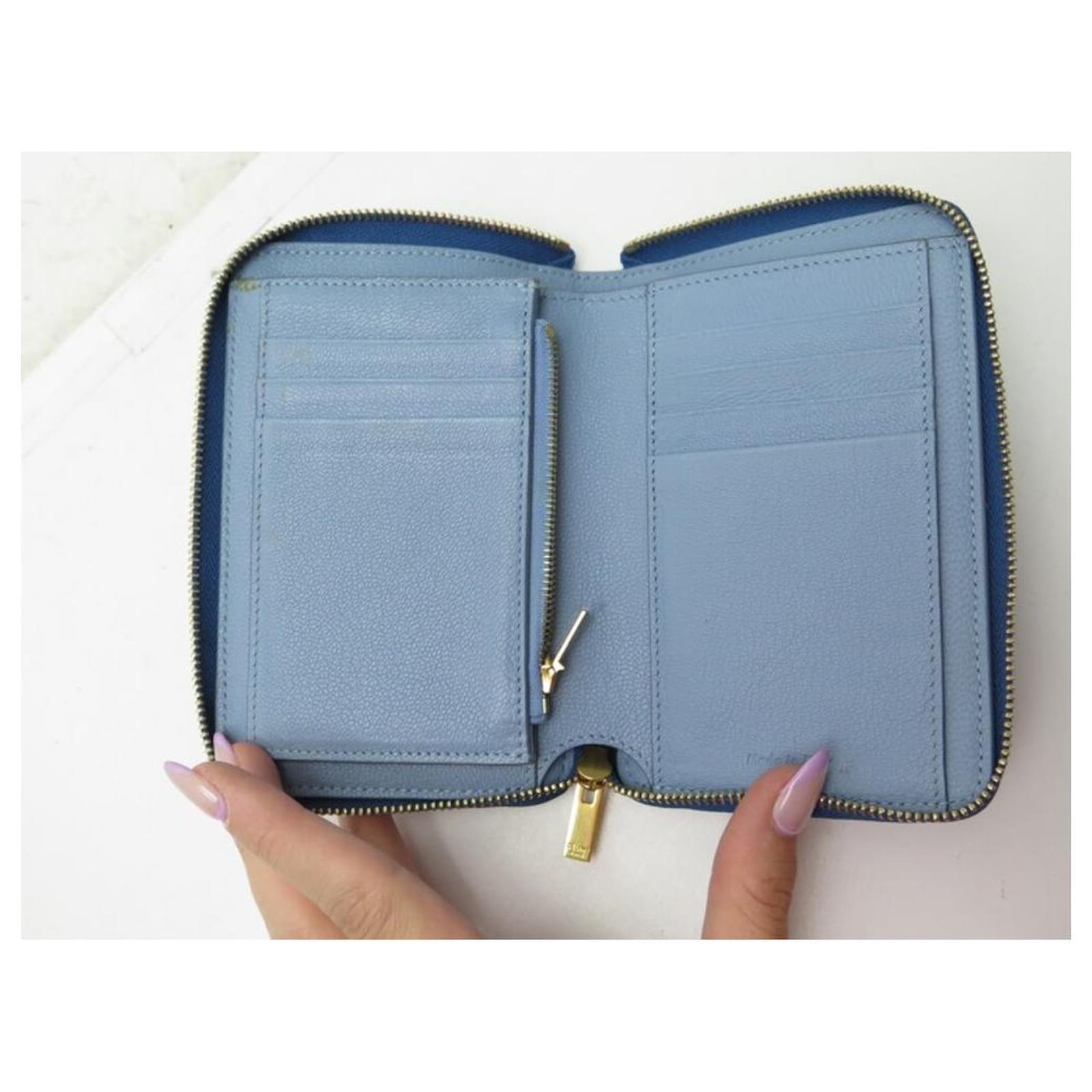♪1点限りセール♪【CELINE】C CHAM QUILED COMPACT ZIP WALLET Celine Beige Quilted Zip Wallet | Consign of the Times ™
