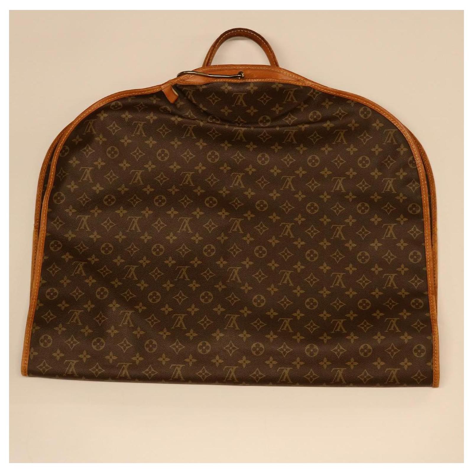 LOUIS VUITTON Monogram Garment Cover Sac De Port Mantoux M23542 LV