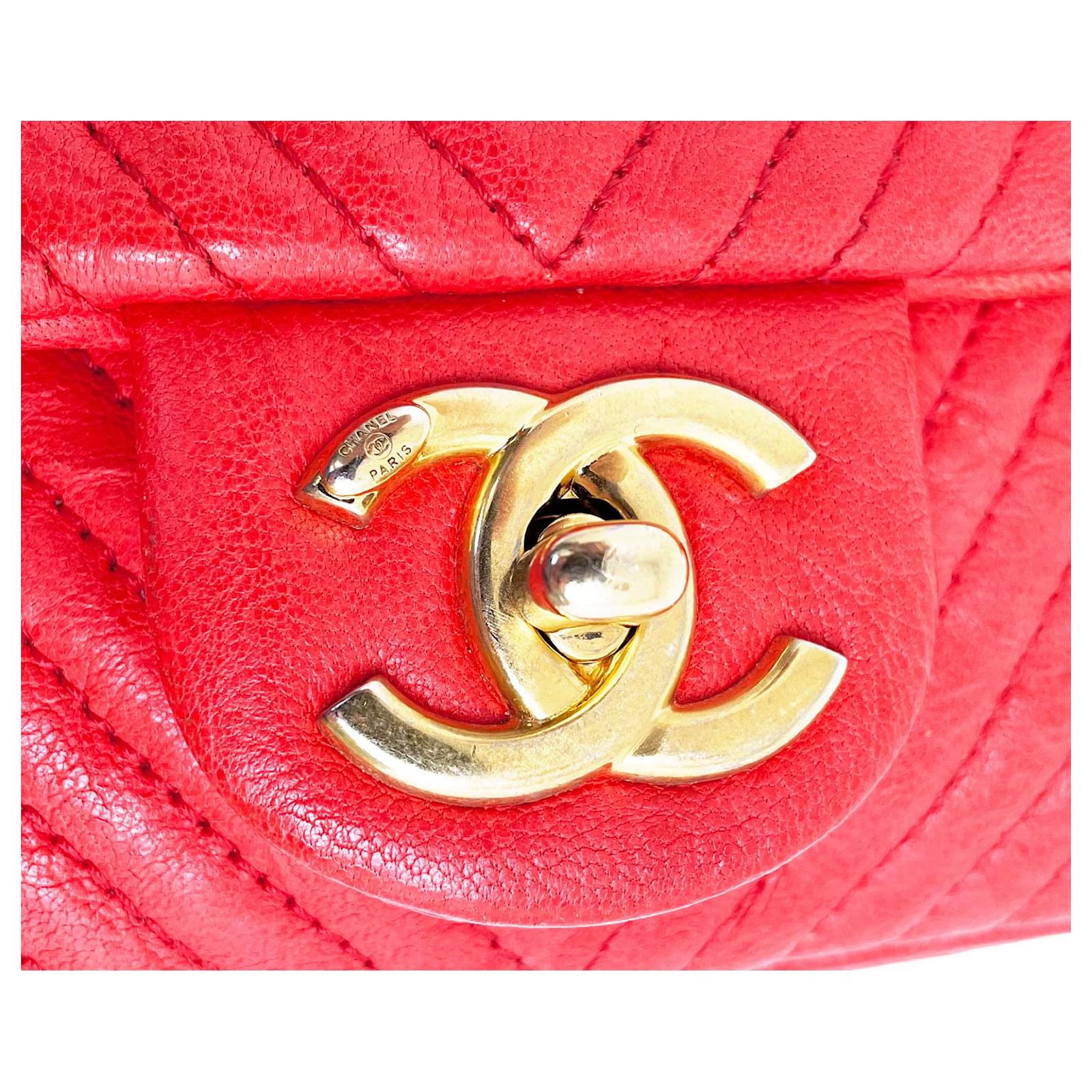 Chanel Red Chevron Wrinkled Leather Mini Rectangular Medallion