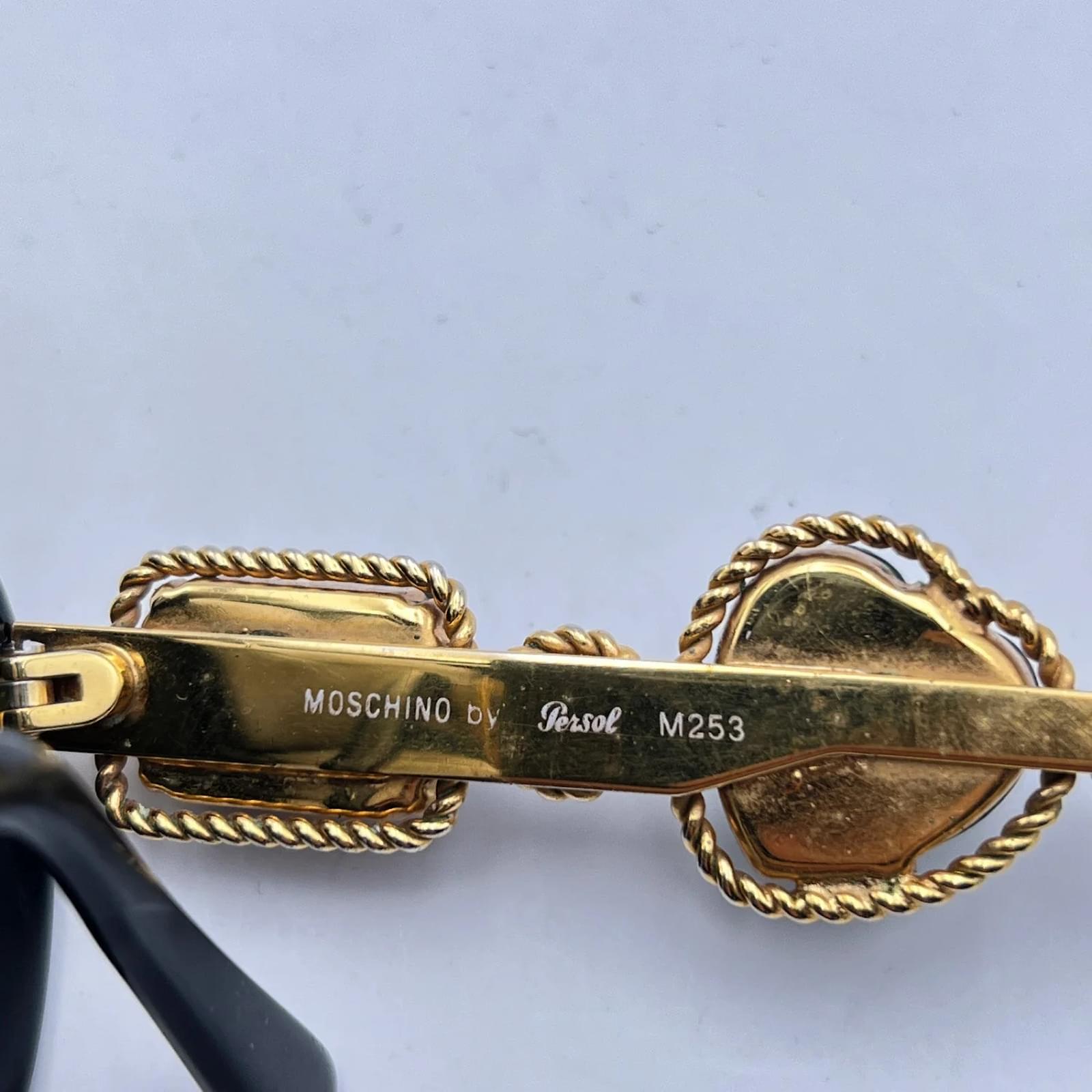 Moschino Sonnenbrillen Schwarz Acetat Joli Closet