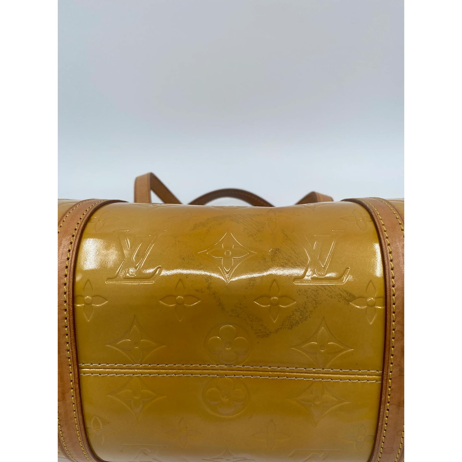 Sac à main papillon en cuir verni Louis Vuitton Jaune en Cuir verni -  35702371