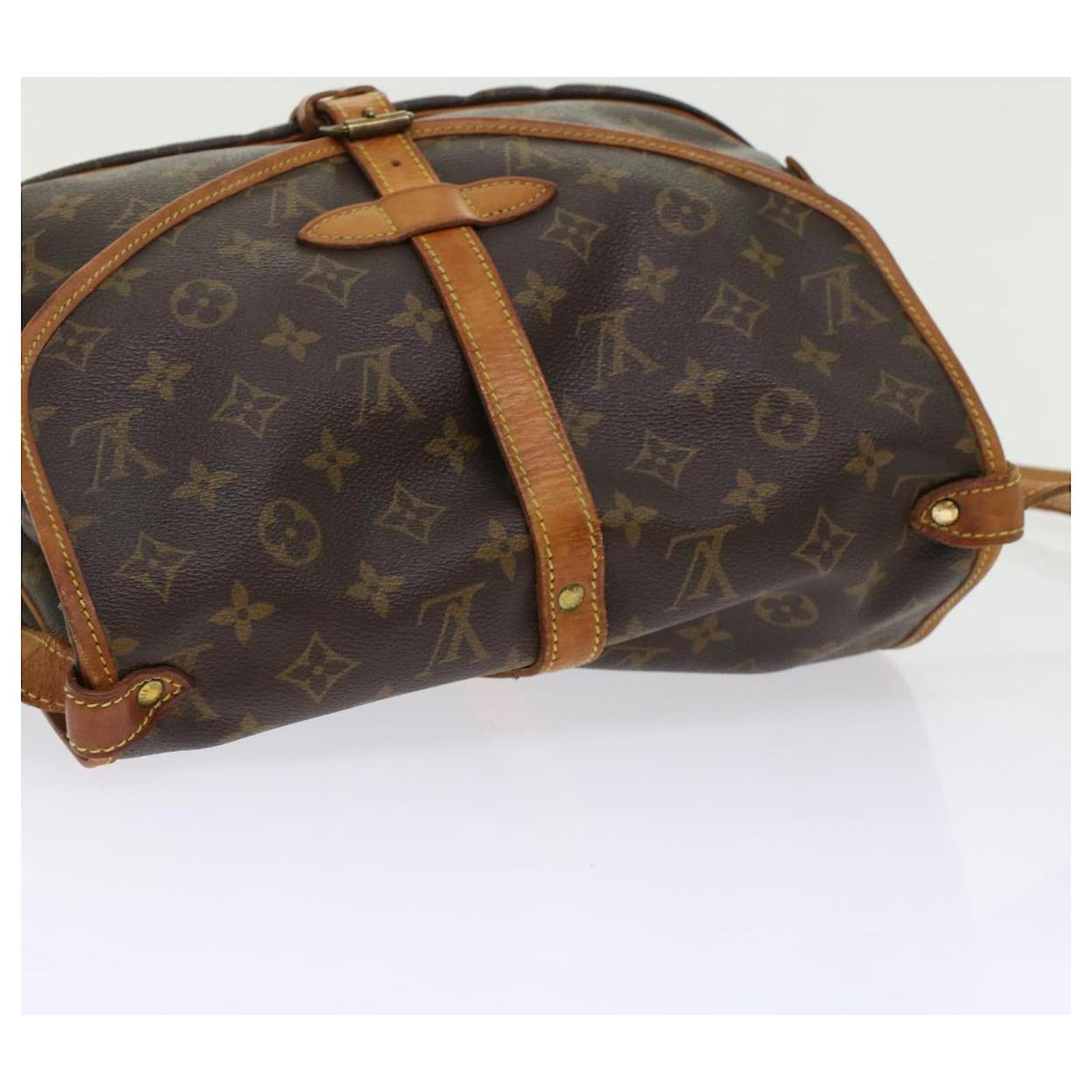 Louis Vuitton Monogram Saumur 30 Shoulder Bag M42256 LV Auth 41983
