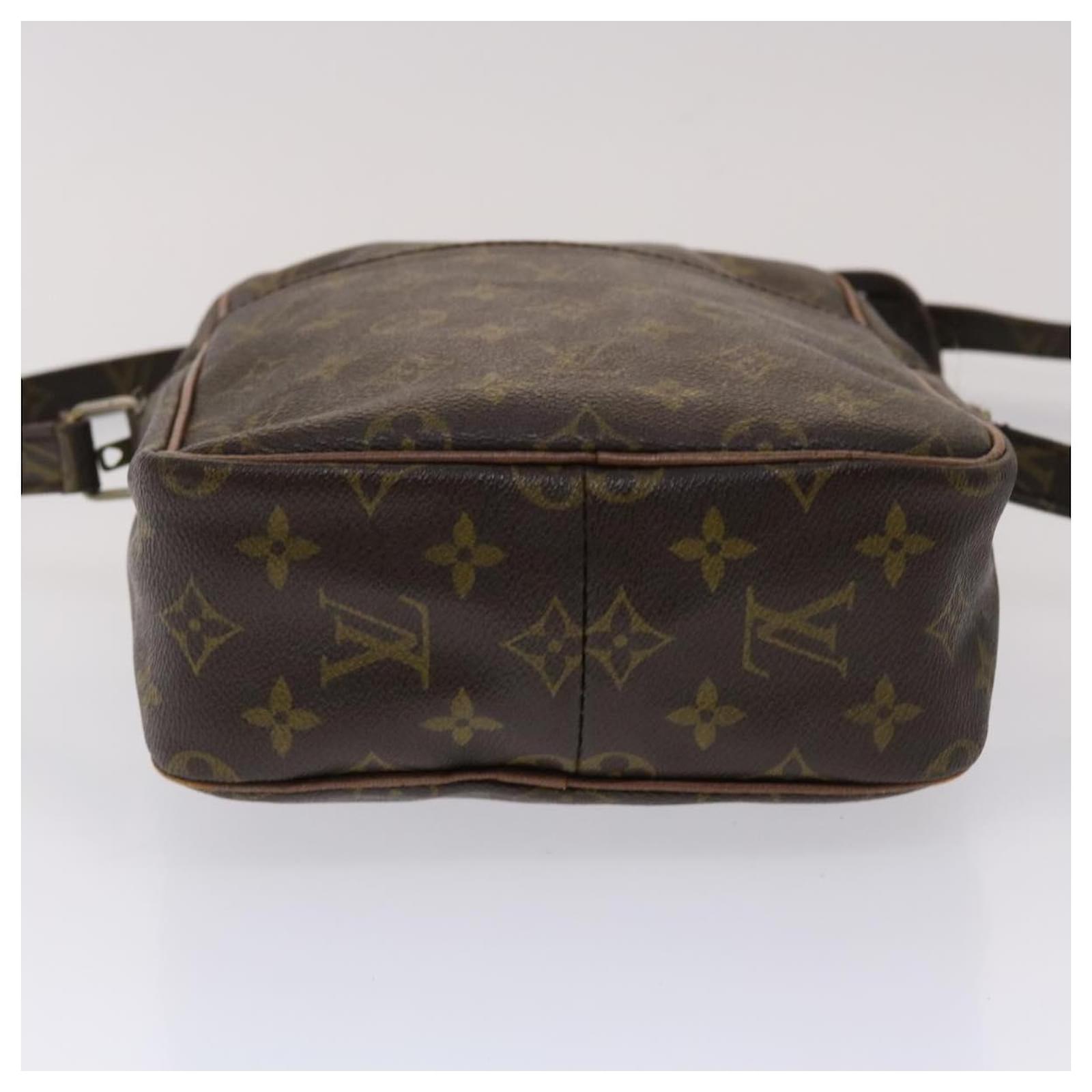 Louis Vuitton Marceau Brown Cloth ref.782867 - Joli Closet